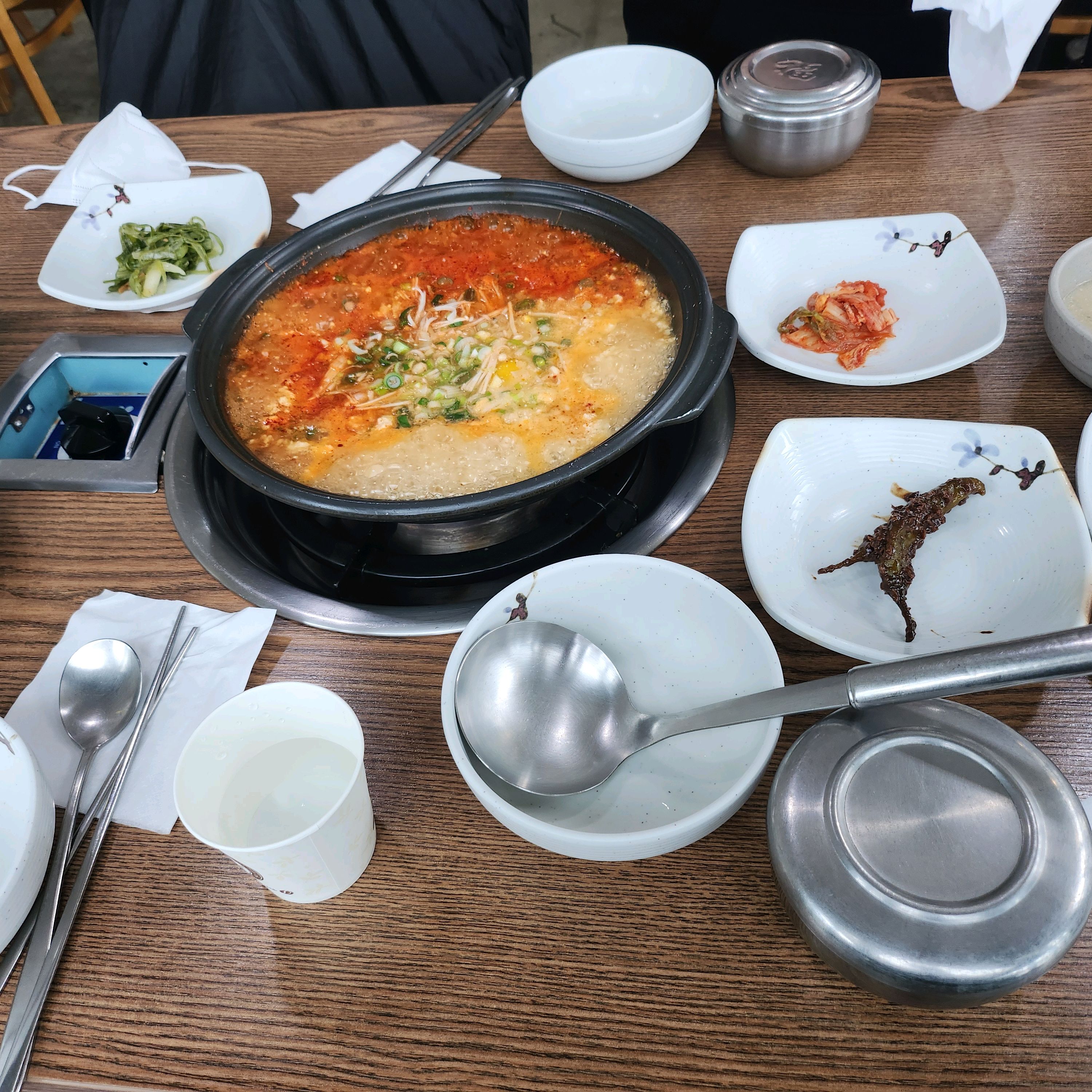 순두부전골은 괜찮앗지만 - 경포대 맛집 뚱할머니순두부