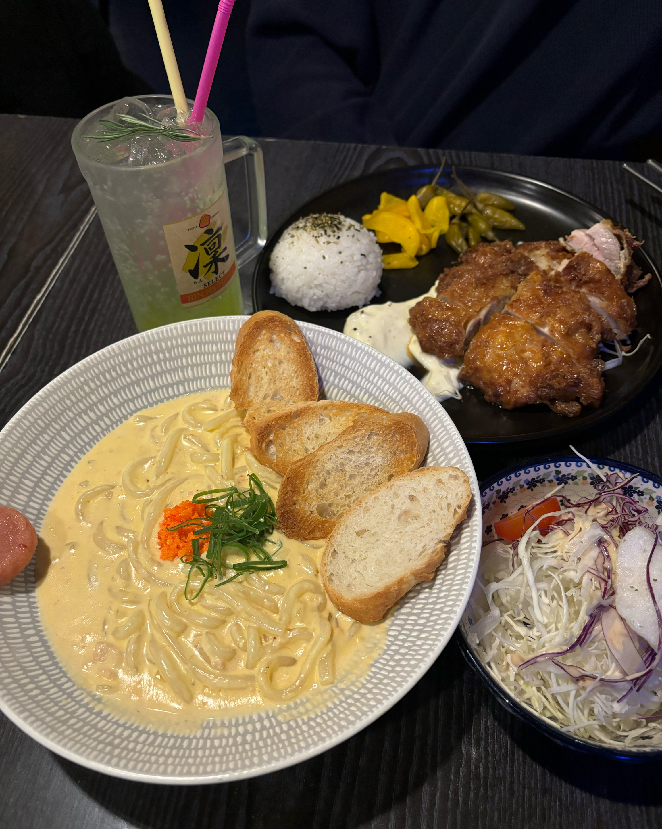 [홍대입구역 맛집 카쿠시타] 직접 가본 로컬 리뷰