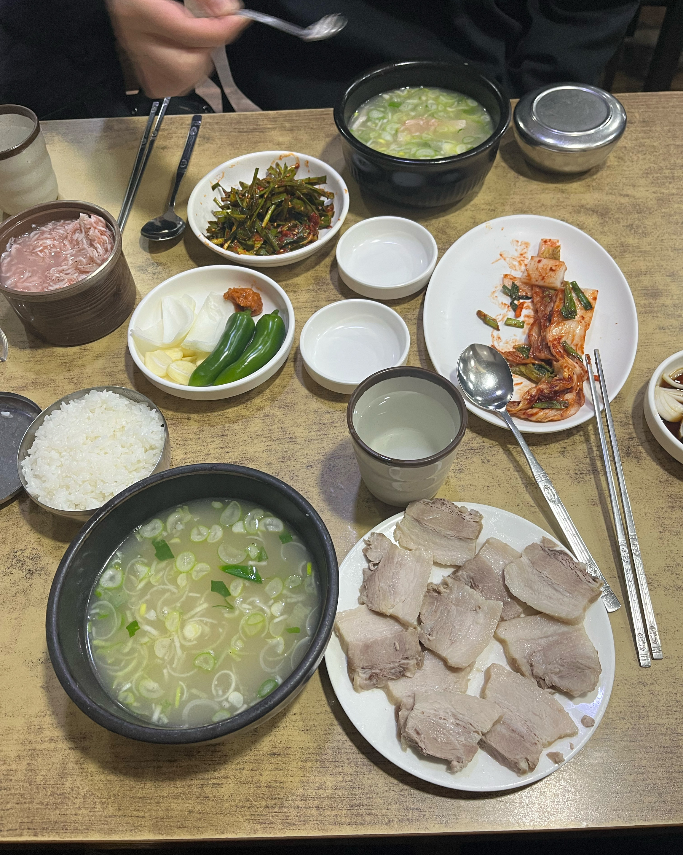 [부산역 맛집 본전돼지국밥] 직접 가본 로컬 리뷰