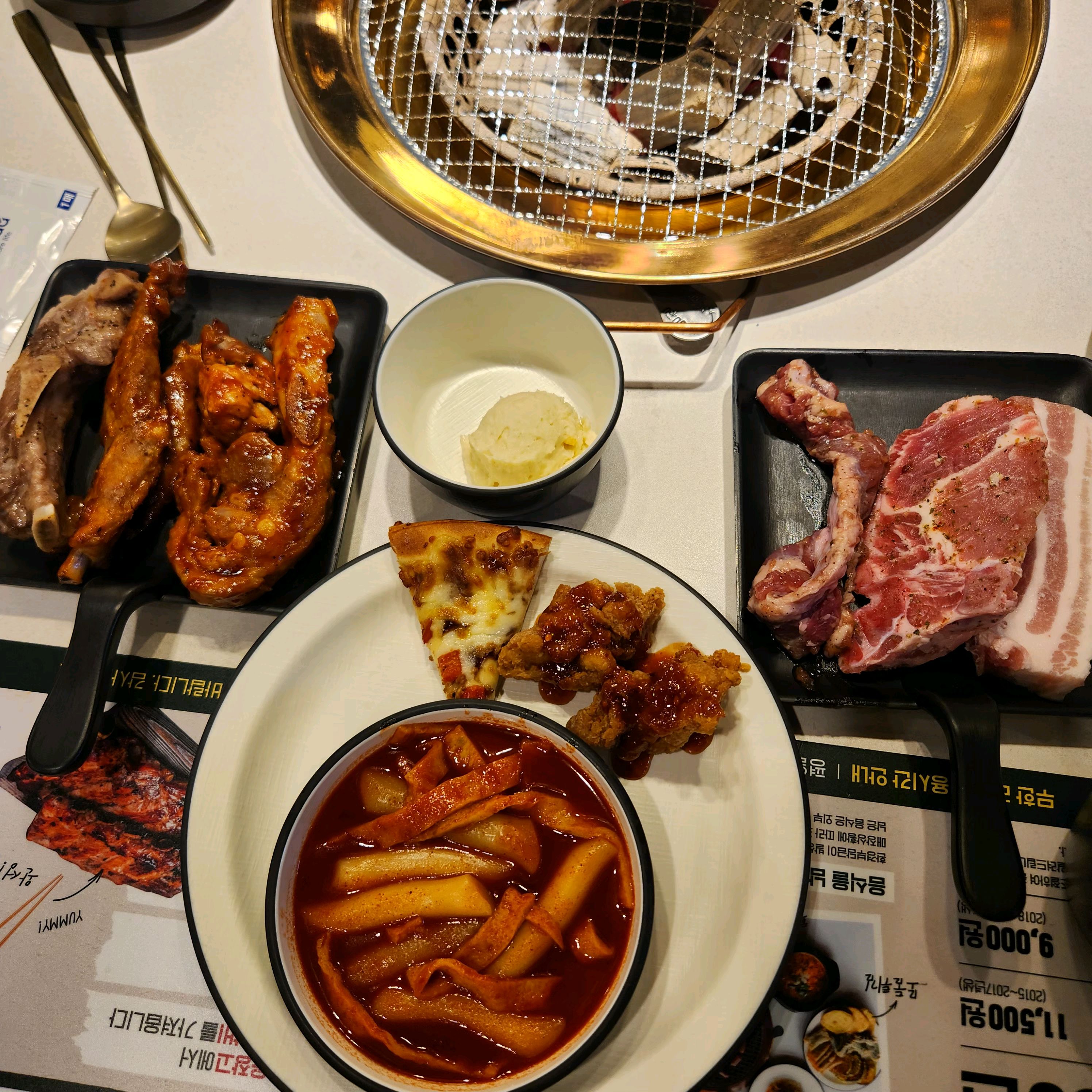 뼈고기 너무 맛있어요 - 안양 맛집 육미제당 안양비산점