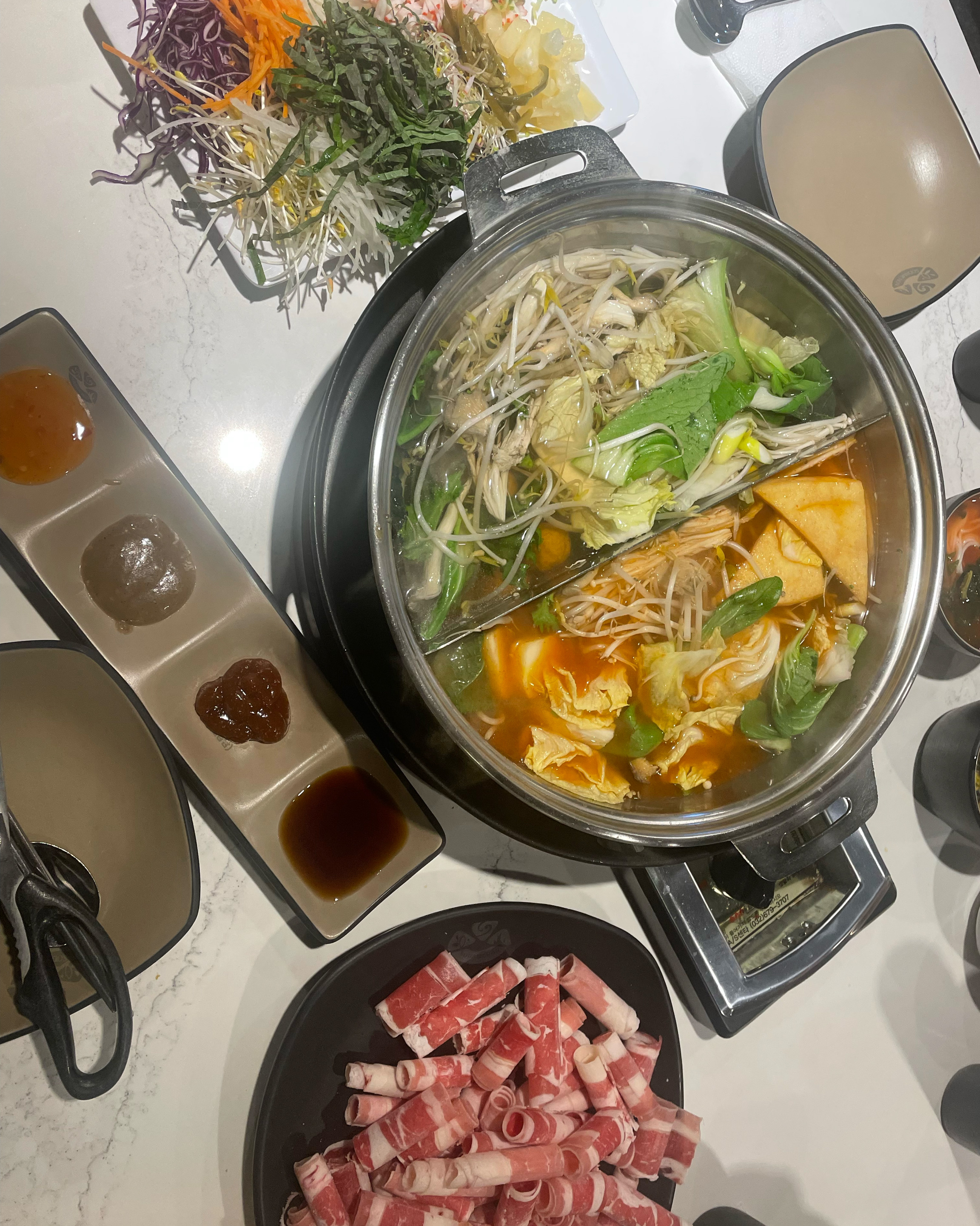 매장도 넓고,깔끔하고 맛잇어요! - 서교동 맛집 소담촌 홍대서교점