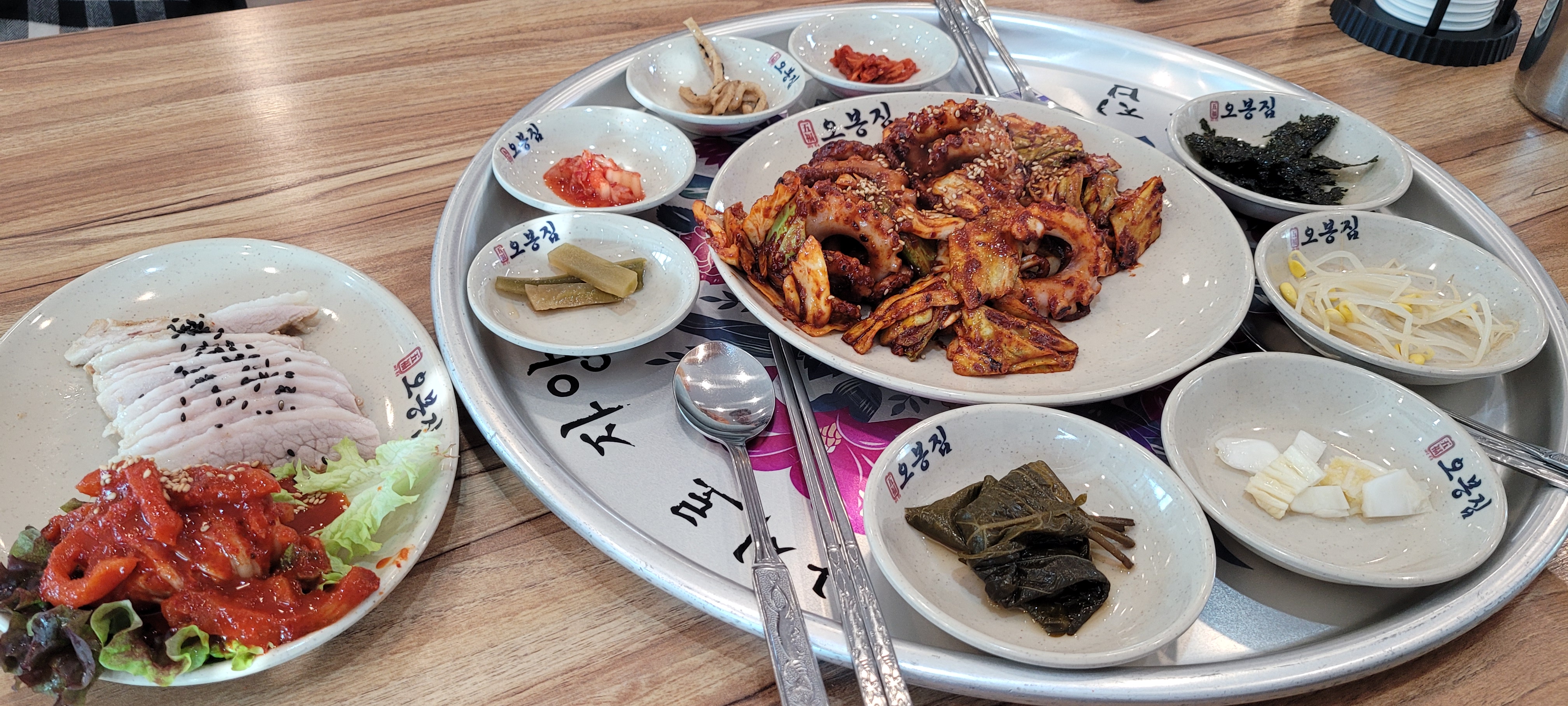 오봉집 와보고 싶었는데 속초에서 와보네요~ - 아바이마을 맛집 오봉집 강원속초점