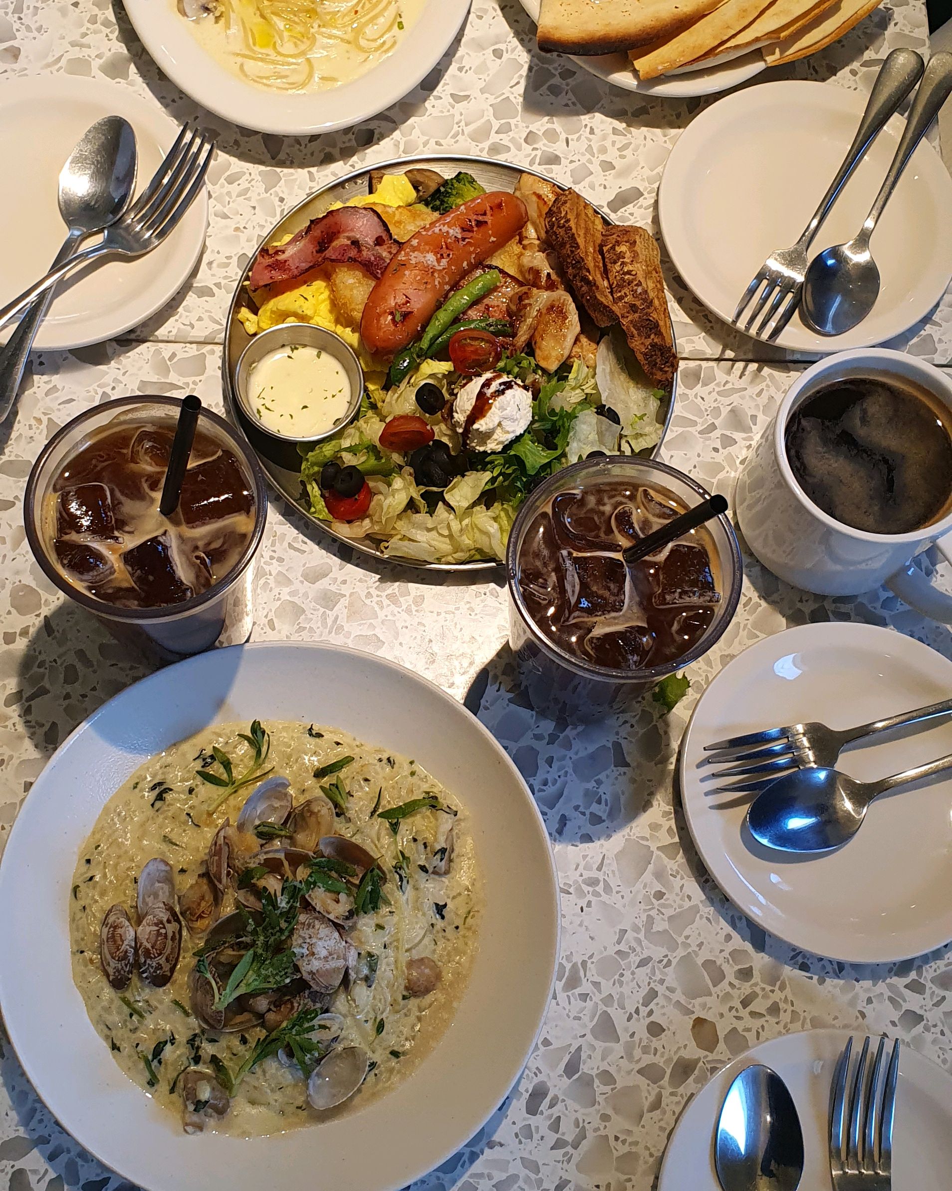 가게 진짜 넓고 분위기 좋아요! 분위기 맛집!! - 구월동 맛집 브런치빈 구월점