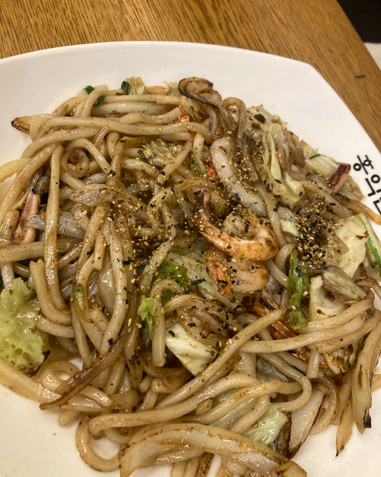 둘이가서 세개 시키는곳 - 회기역 맛집 홍익돈까스 회기역점