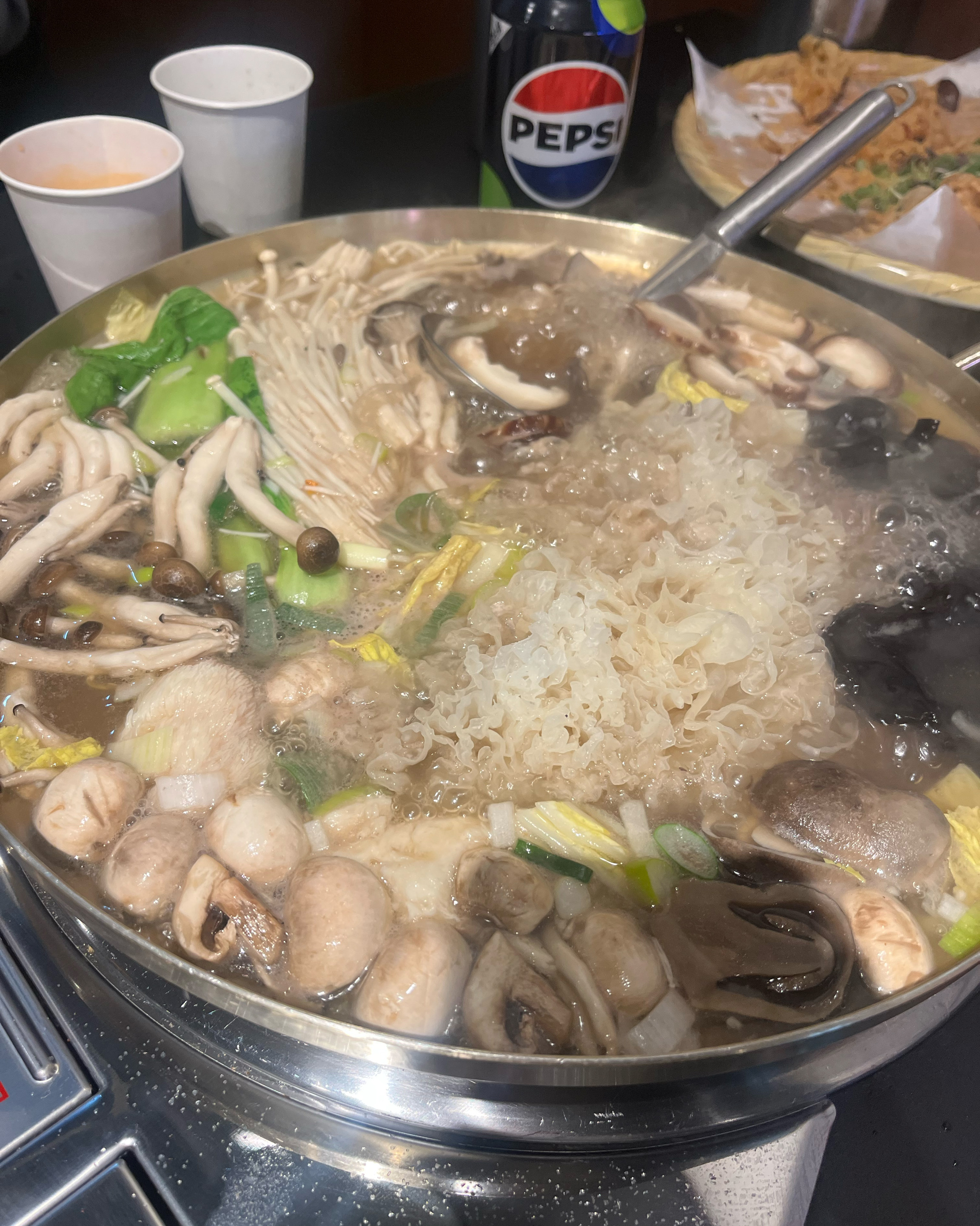 아이랑 먹기도 좋고 자극적이지않은 맛있는 맛! 집근처에 좋은 식당 찾았네요^^ - 천호동 맛집 금버섯식당 천호본점