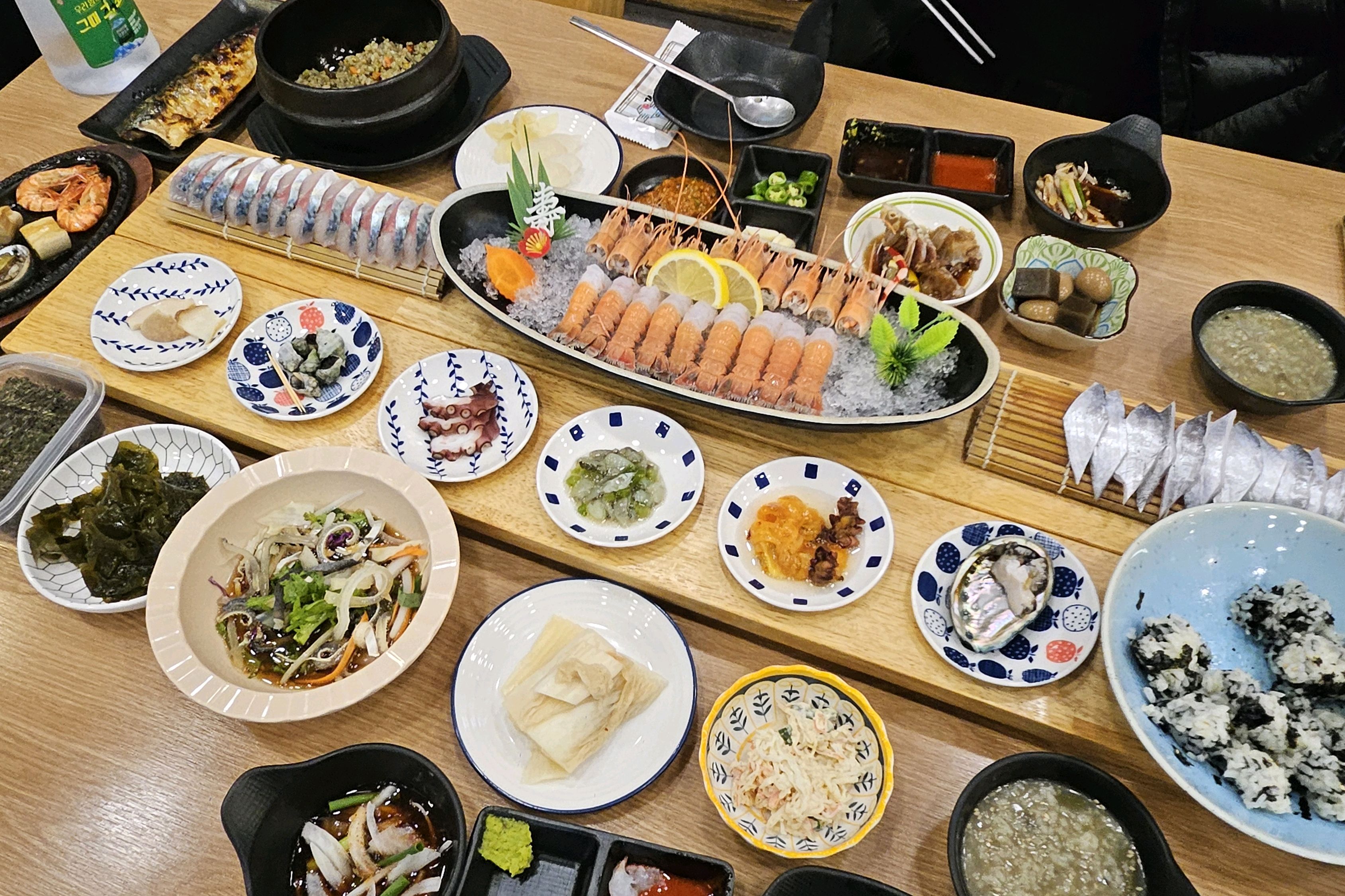 예쁜 식사하고 왔어요. - 제주 맛집 은강 제주공항본점