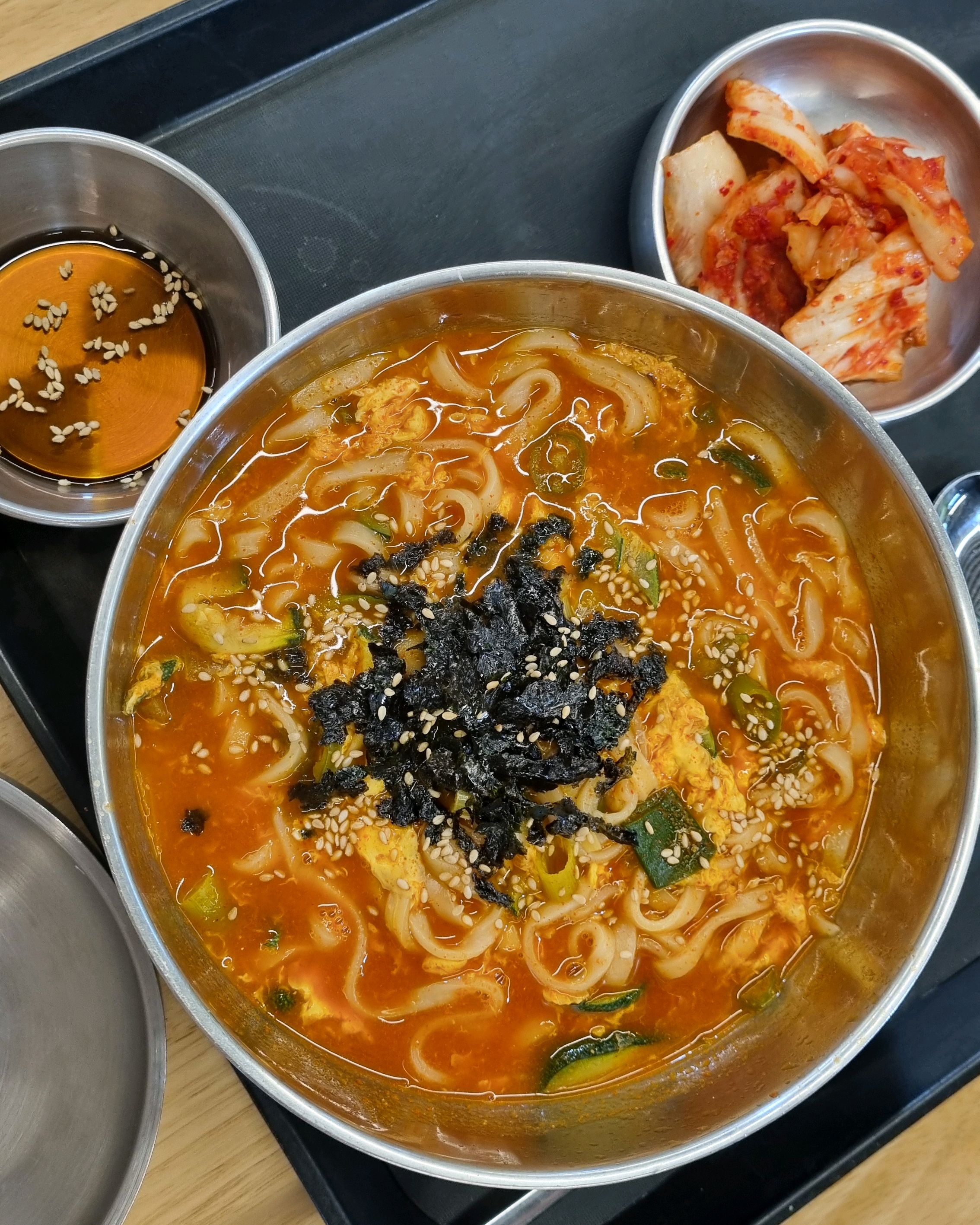 [삼척 맛집 이층칼국수 본점] 직접 가본 로컬 리뷰