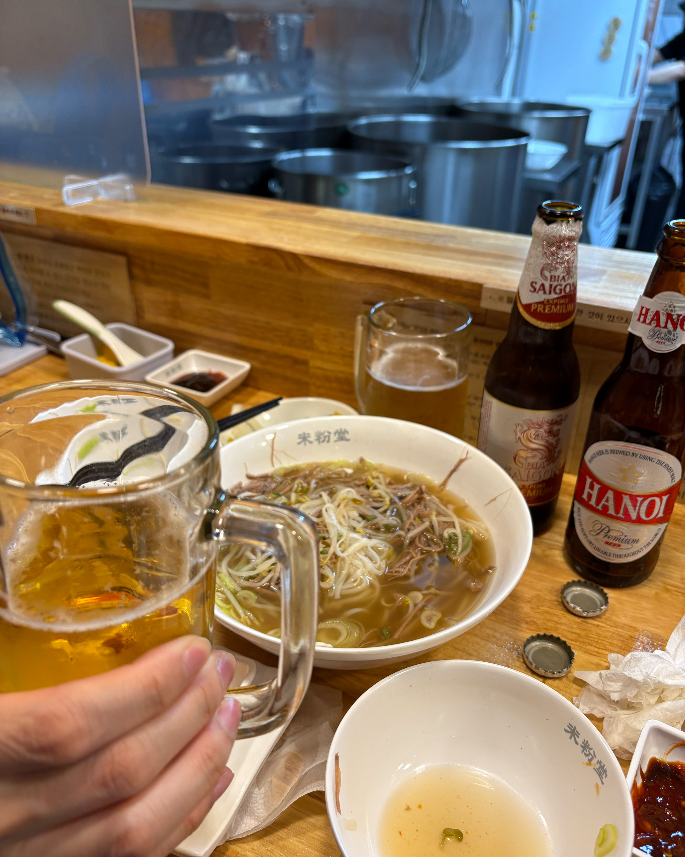 동네에 새로 생긴 쌀국수집이 있어서 우연치 않게 들어왔는데 대박 !! 집 앞에 이런 맛집이