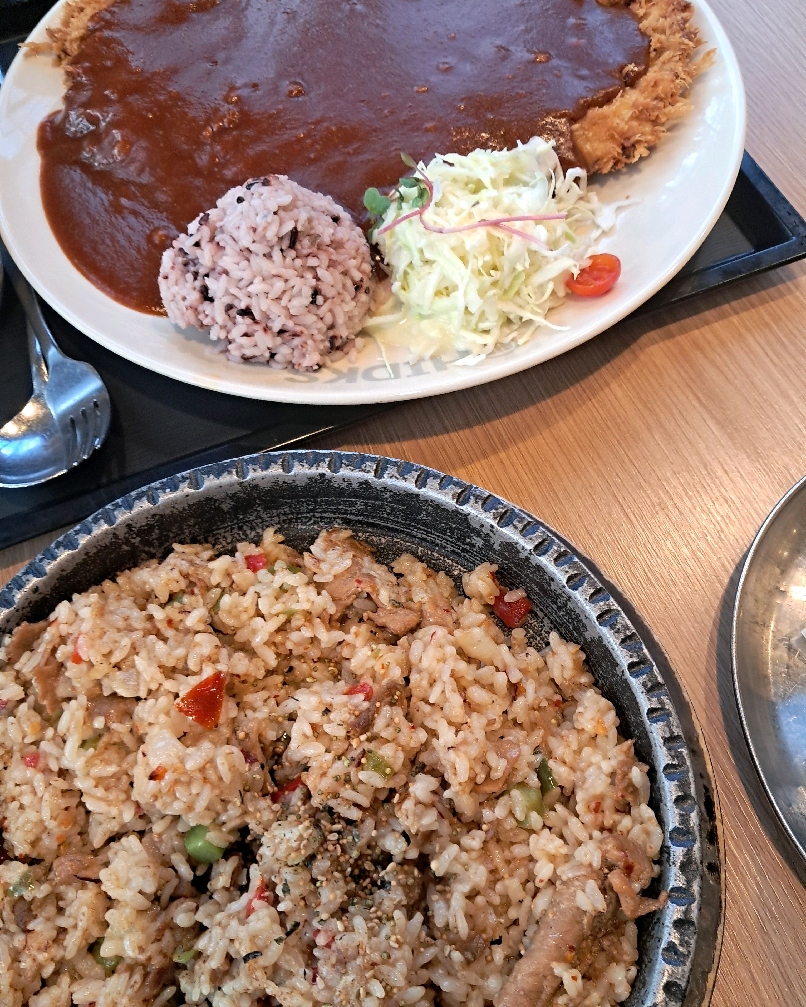 왕돈까스 크기가 왕입니다^^~~ - 퇴계동 맛집 홍익돈까스 춘천점