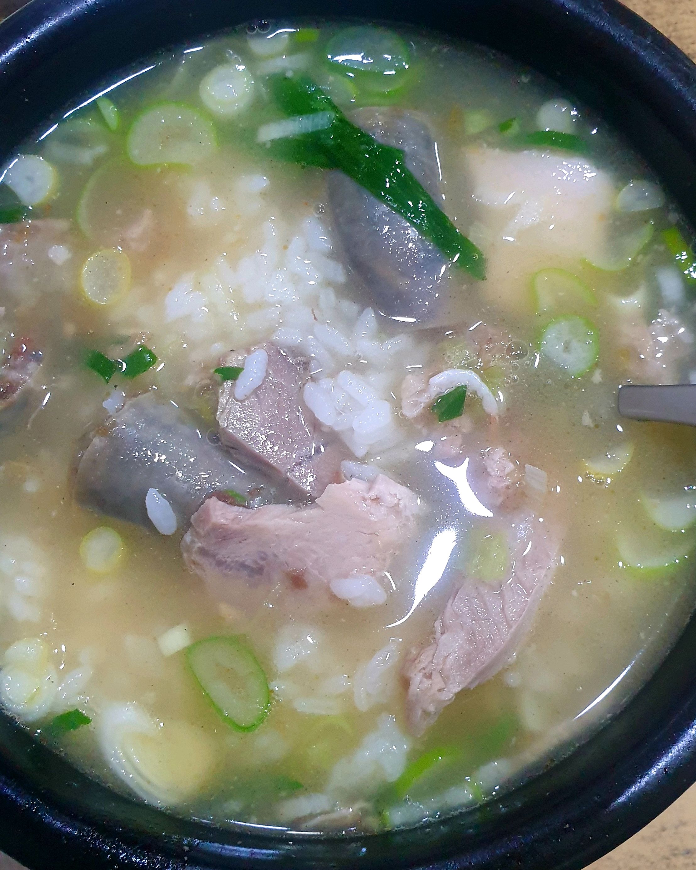 [부산역 맛집 본전돼지국밥] 직접 가본 로컬 리뷰