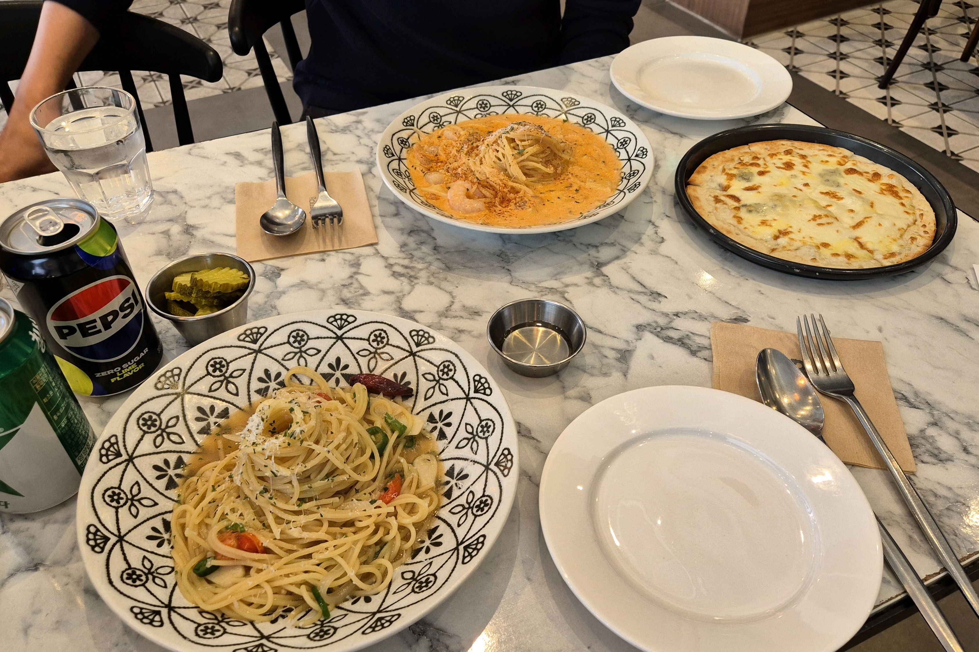 서현역 맛집 롤링파스타 서현역점 내돈내산 방문리뷰