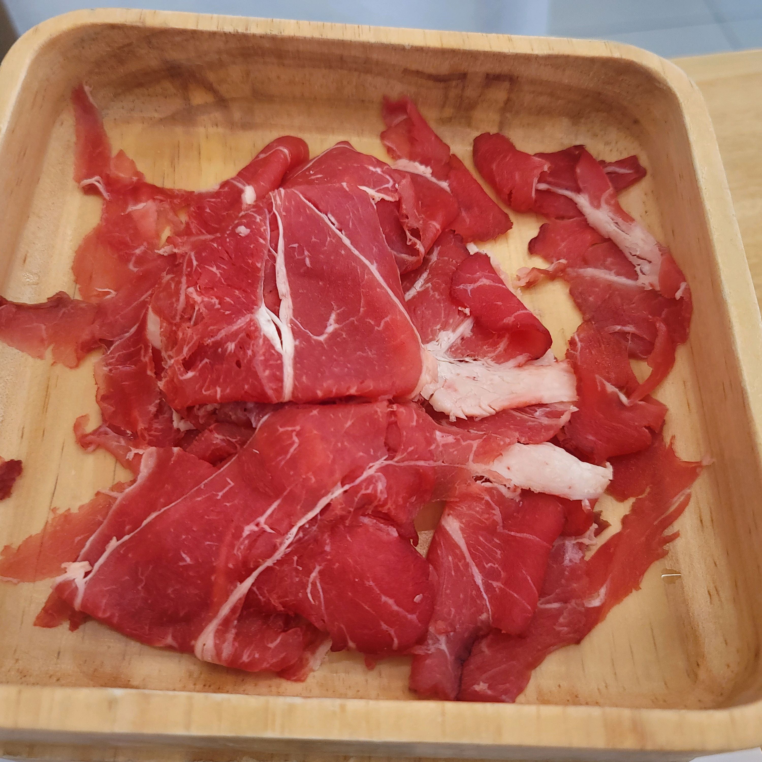 고기가 조금 질긴 느낌 육수에 금방 넣어서 먹어보고 해도 - 포항 양덕 맛집 샤브올데이 포항양덕점