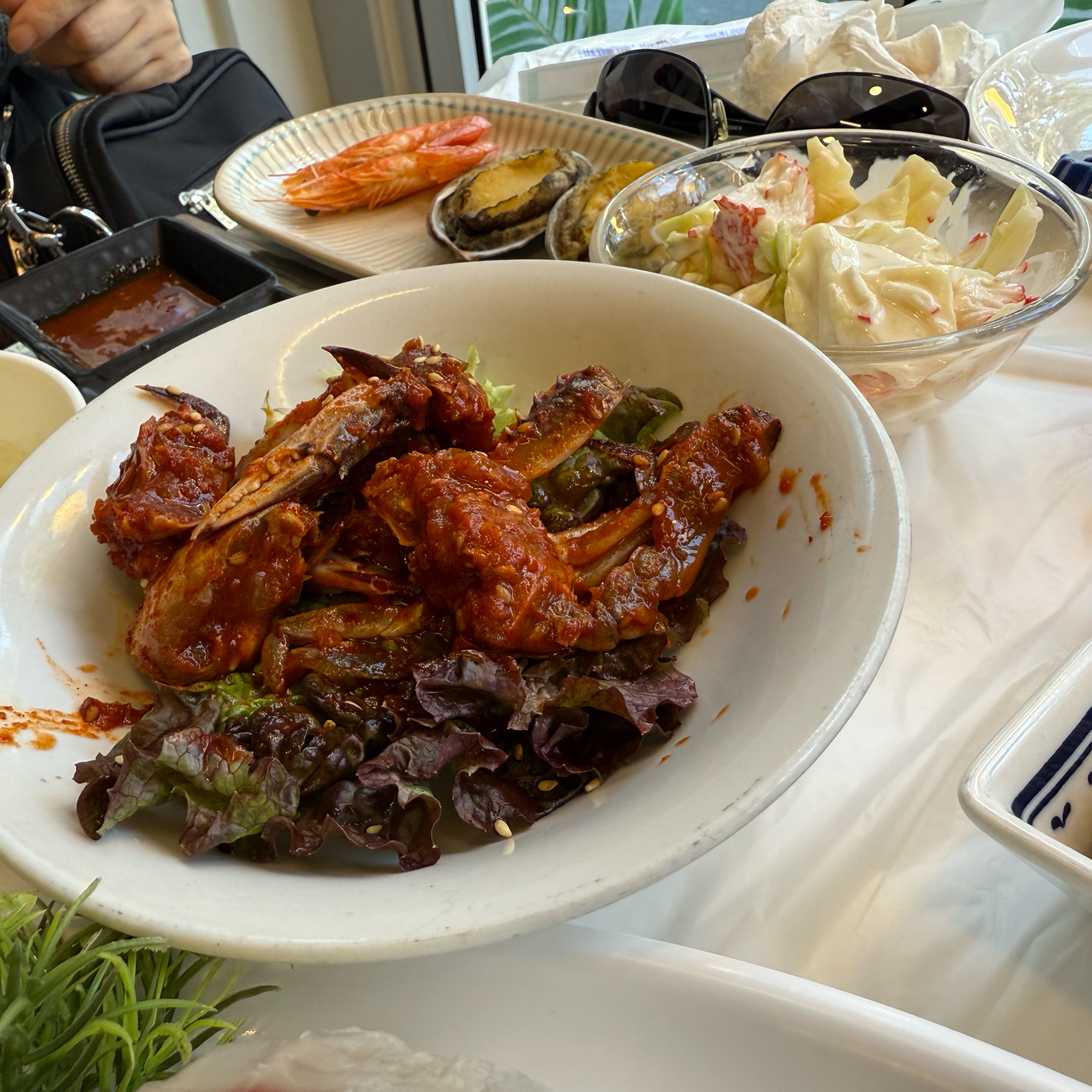부모님과 경포대 방문 후 구경을 하다가 회를 먹기 위하여 들어간 식당이에요 - 경포대 맛집 경포대부산처녀횟집