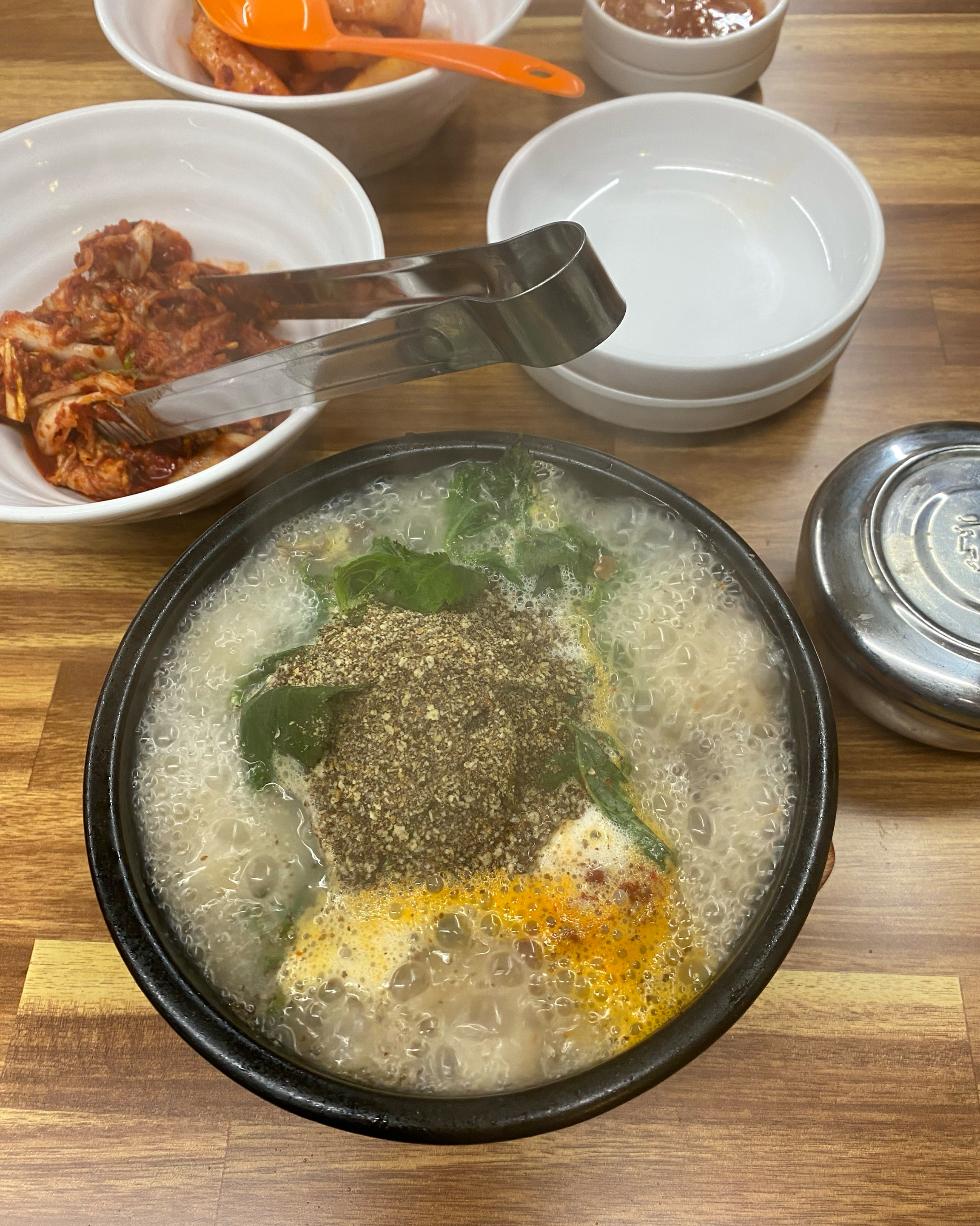 마포에서 탑티어에 속하는 40년 된 노포 순대국밥집. 근래 먹은 순댓국 중에서 기억에 남는