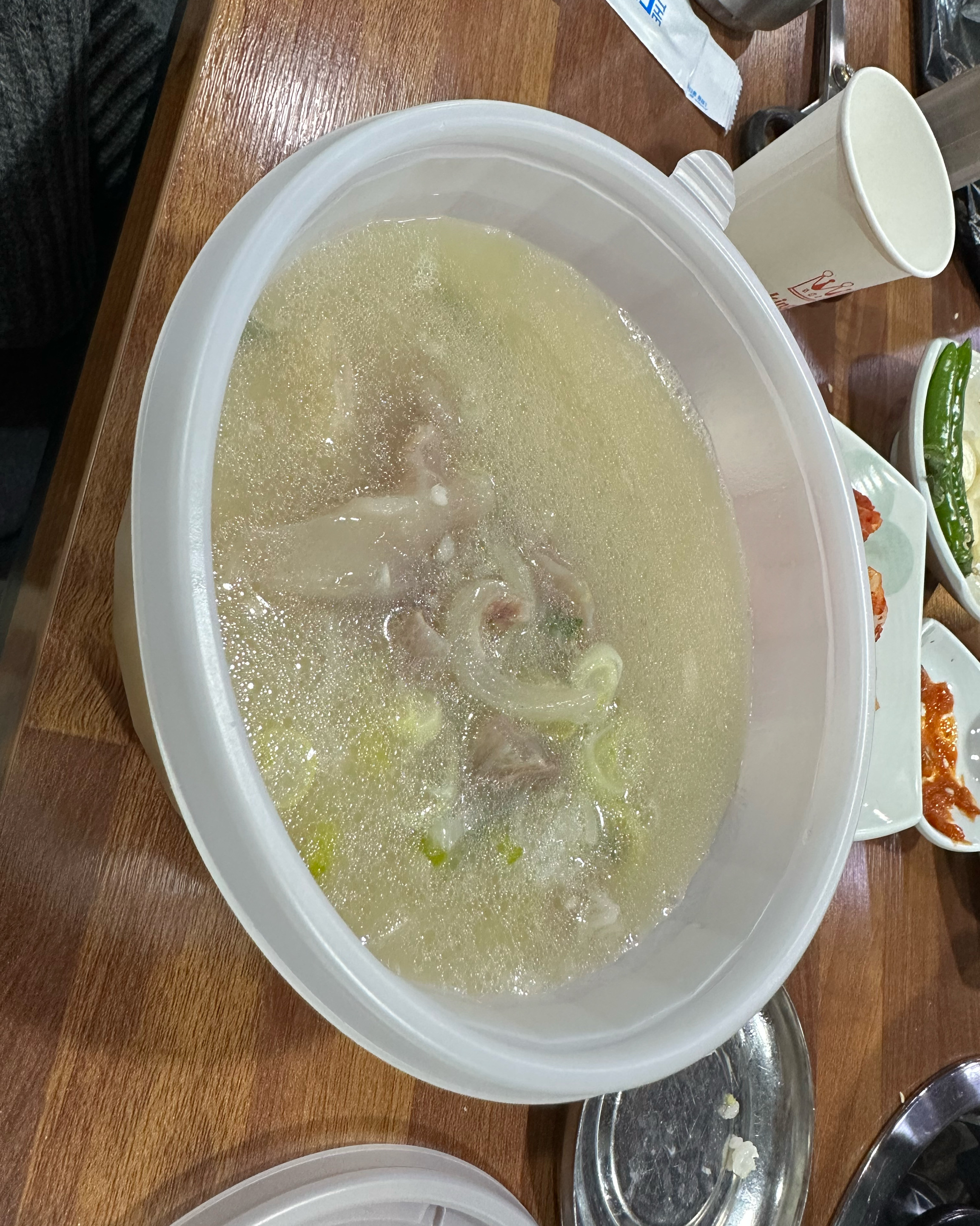 매번 가는 곳.. - 권선동 맛집 아리랑도가니탕