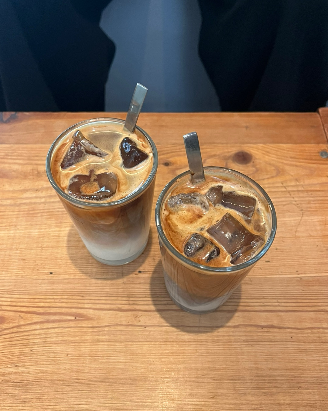 라떼 너무 맛있어요. 소이라떼 꼭 드셔보셨으면 합니다 🫡 - 망원동 맛집 키오스크
