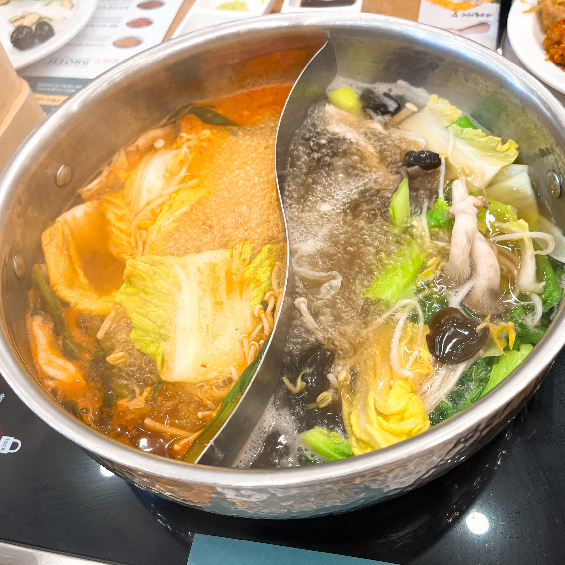 샤브샤브집인줄 알았는데 샤브와 부페를 합쳐놓은듯 하네요 - 봉일천 맛집 샤브올데이 파주봉일천점