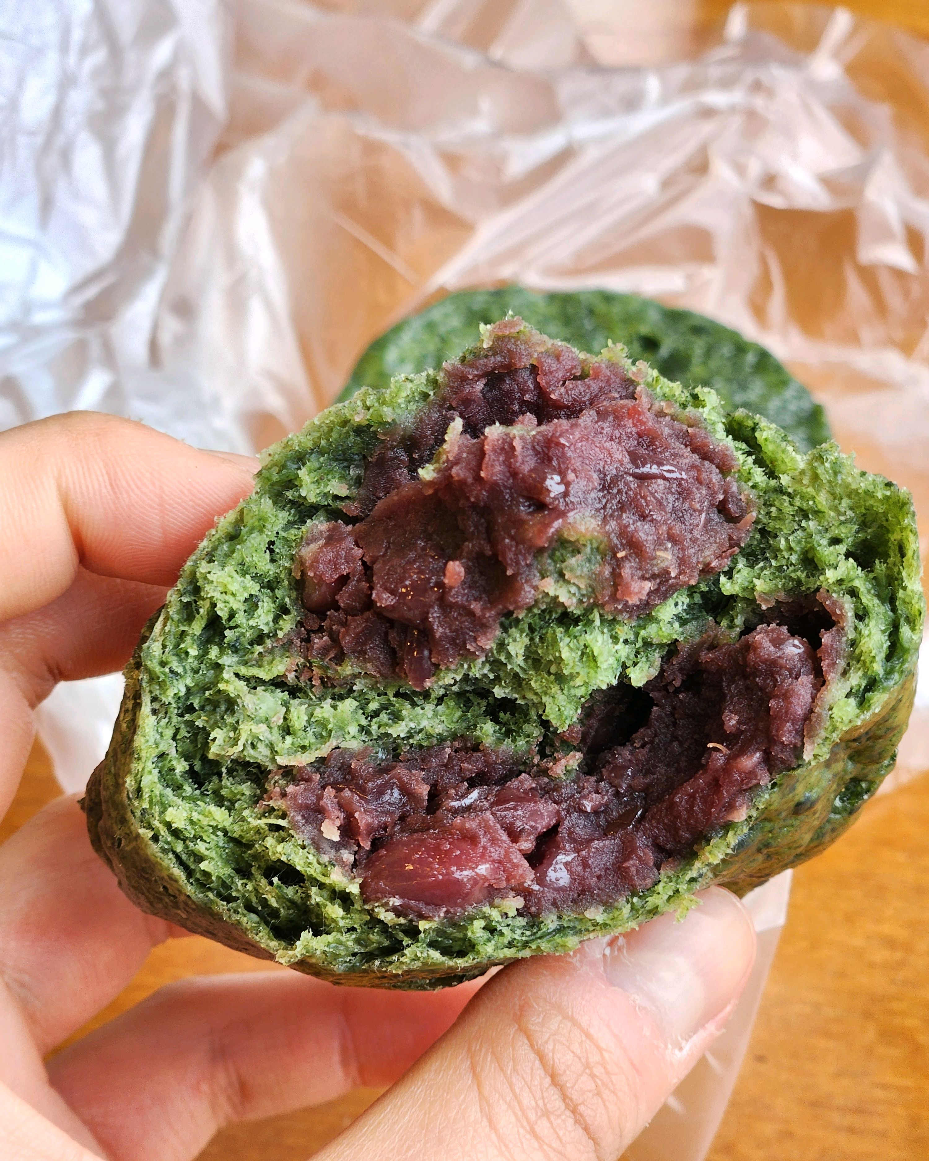 내 먹킷리스트였던 쌀쑥이 - 제주 맛집 제주명품쑥보리빵