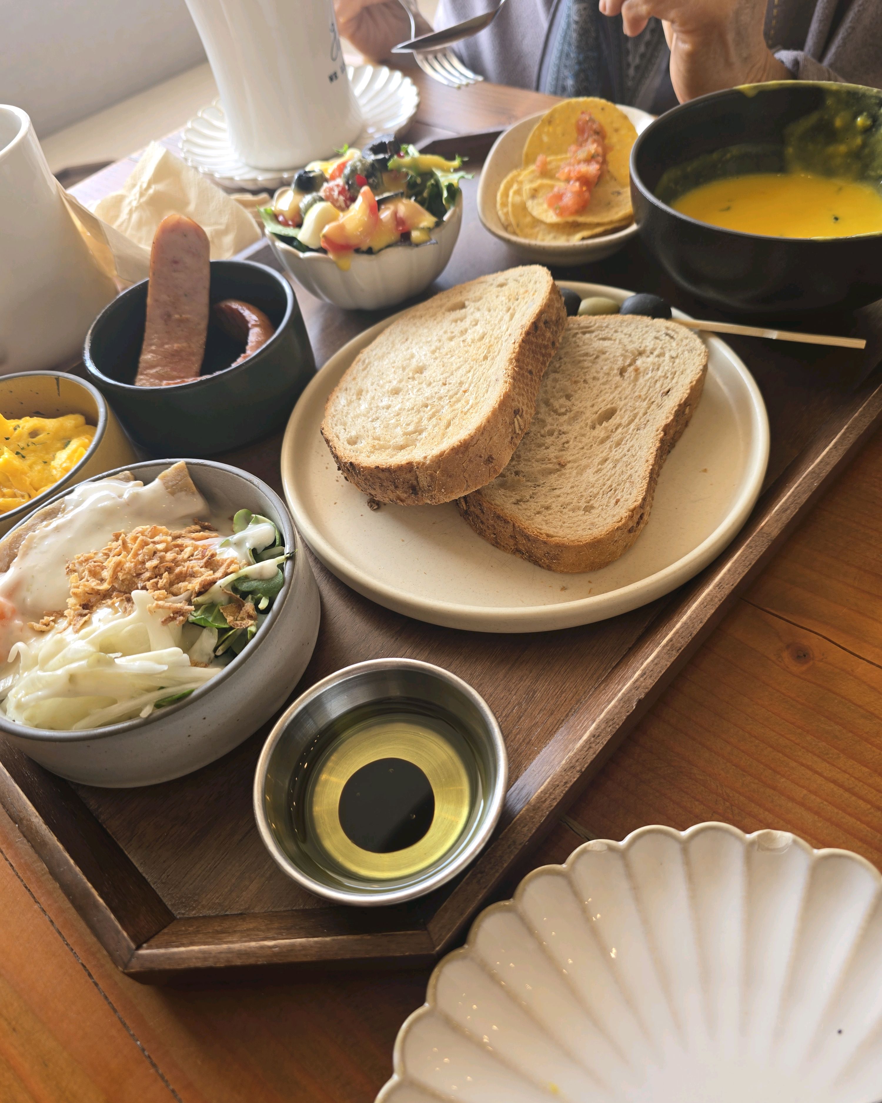 음식도 맛있고, 음료도 맛있어요 - 안양 맛집 갈릭레몬
