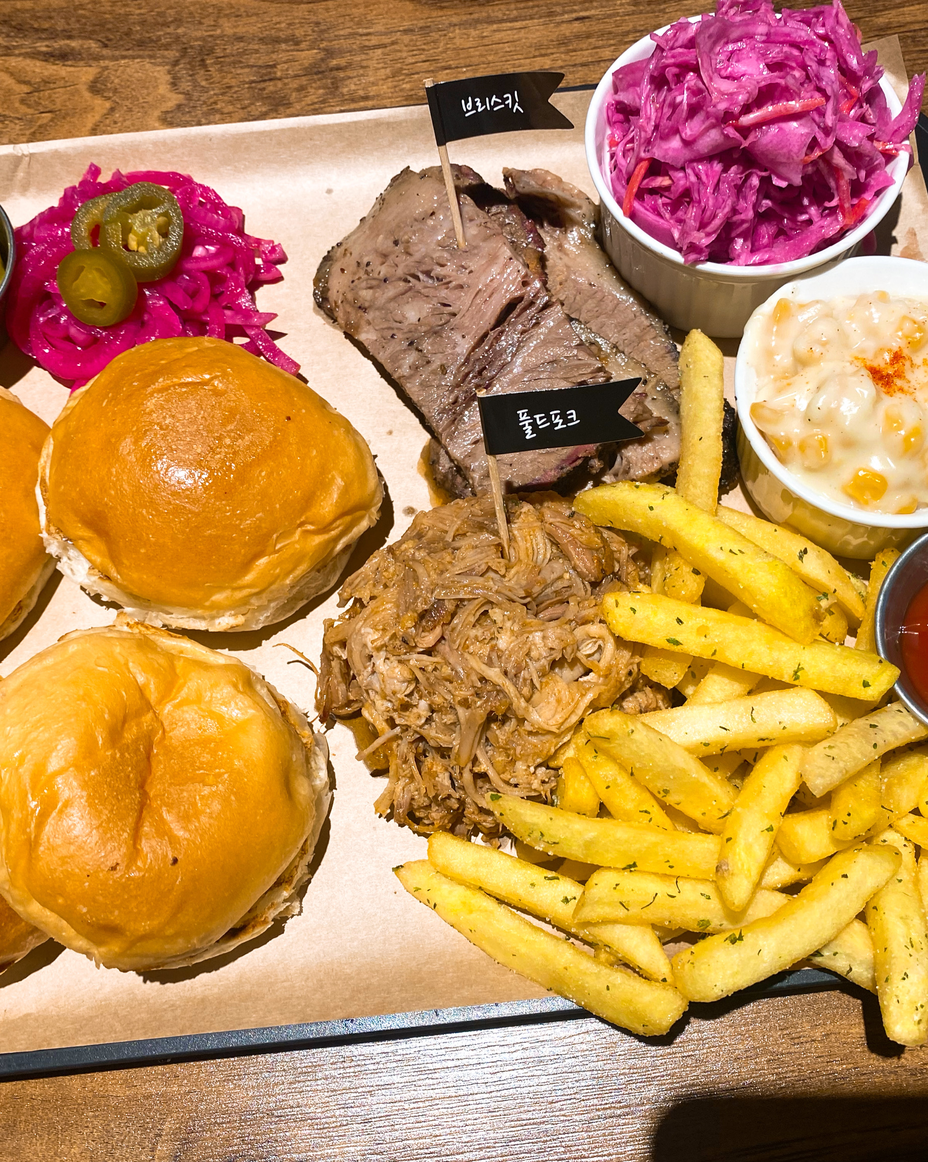 평택에서 너무 맛있게 먹어서 서울에 오픈했다고 해서 방문했습니다. 그냥먹어도 너무 맛있고