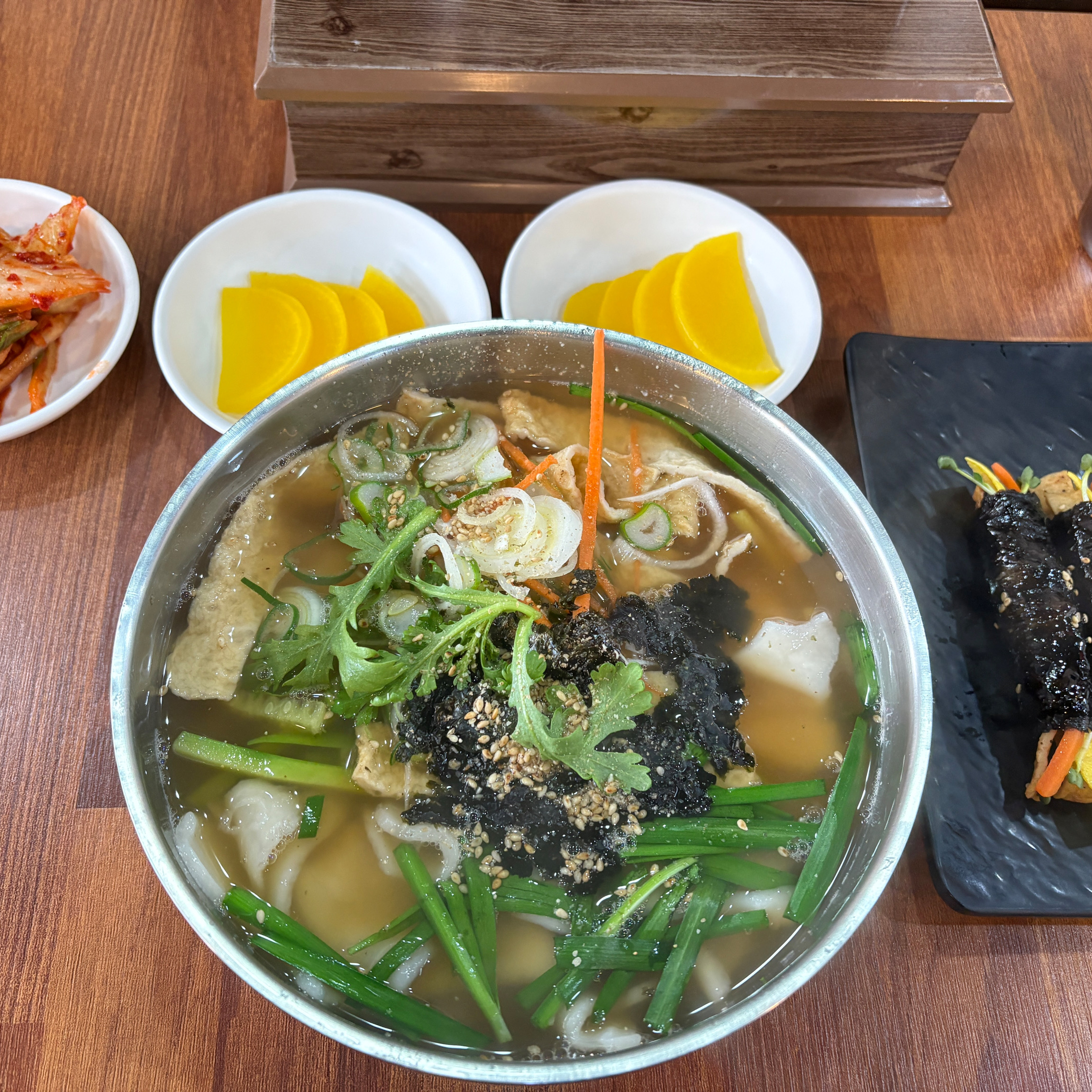 자주 이용하는 가게예요~ - 천호동 맛집 오고당쫄면