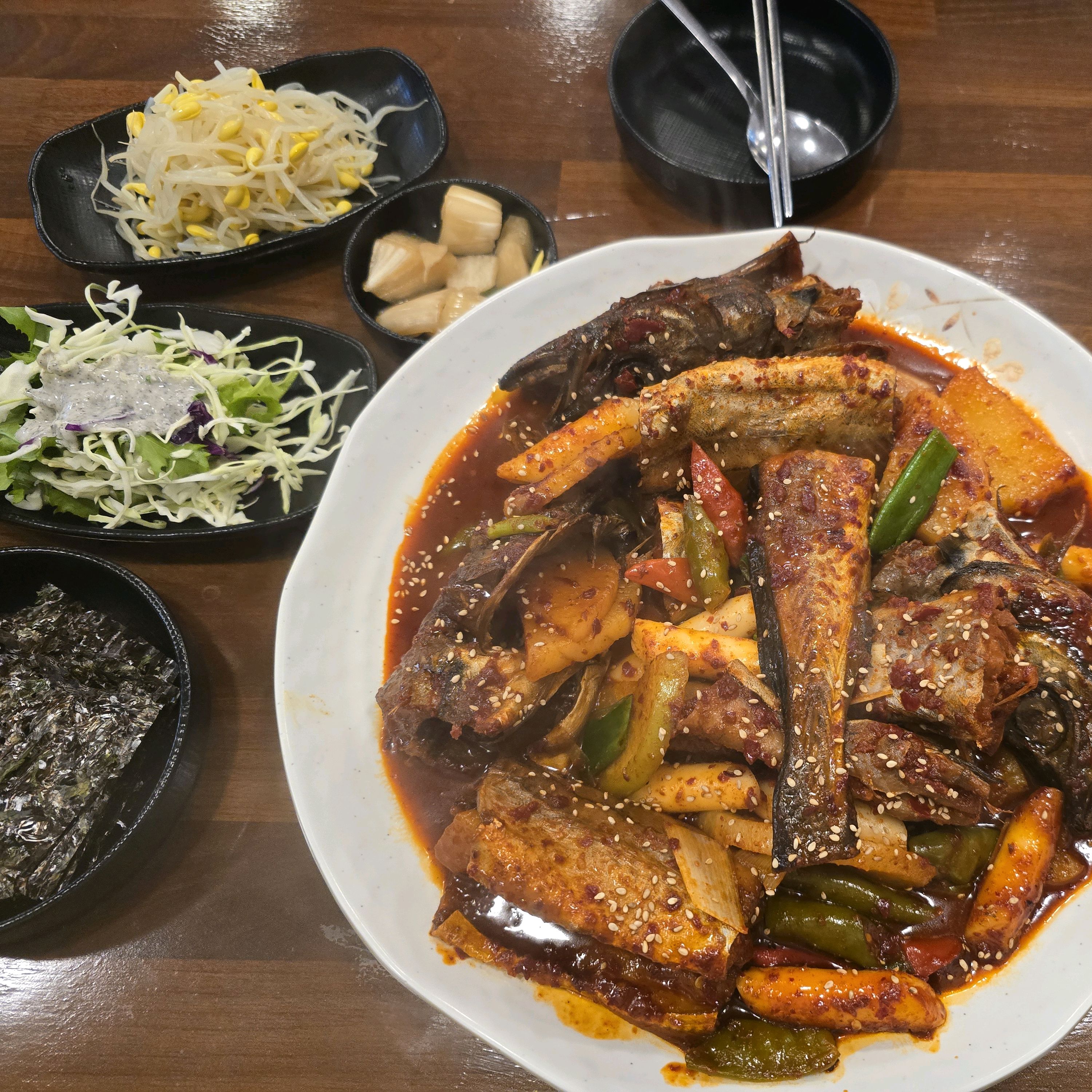 코다리조림(소) 둘이서 먹기 딱 좋아요~ - 천호동 맛집 봉평옹심이메밀칼국수