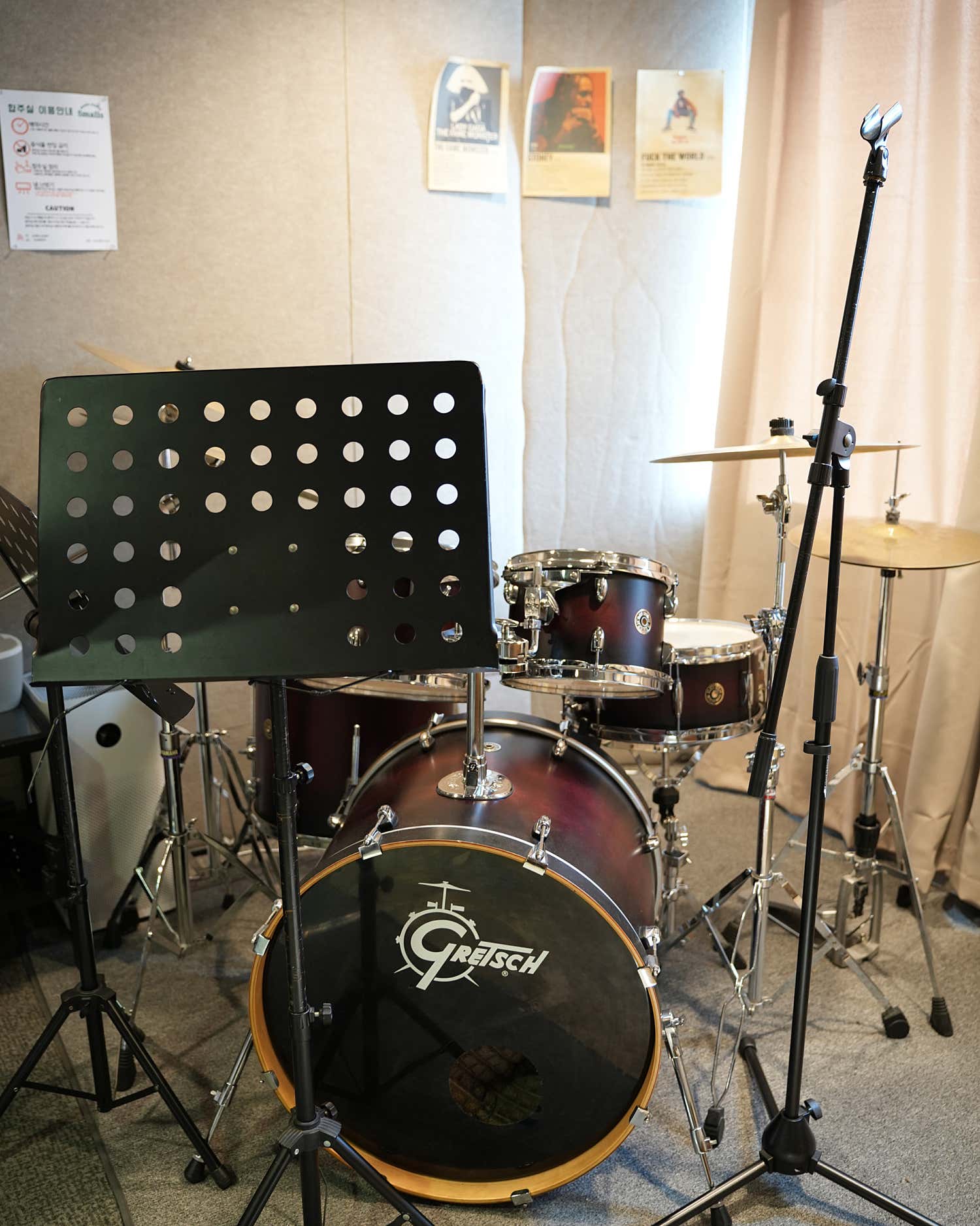 2번째 스튜디오 사진