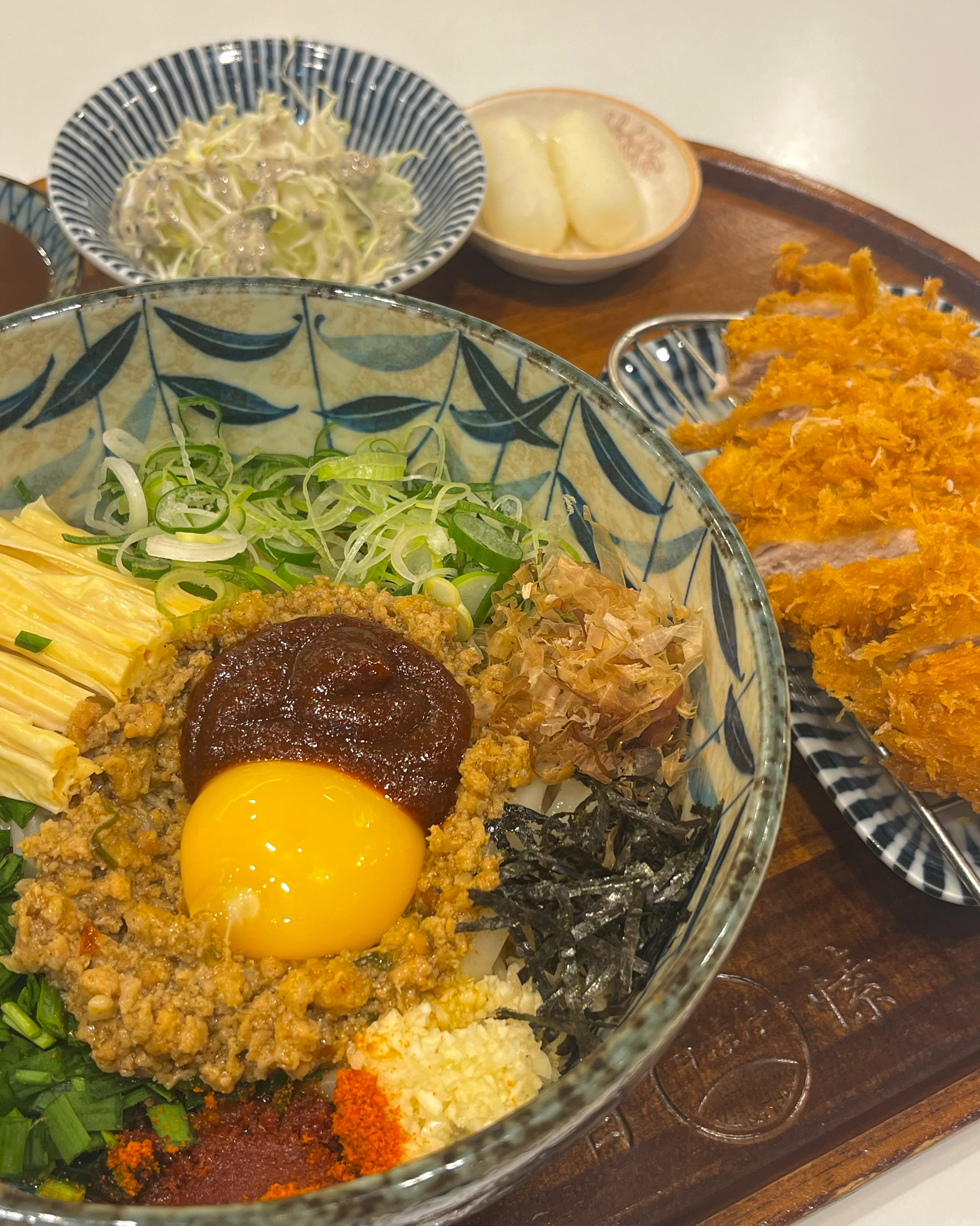 돈까스랑 마제소바 땡길 때마다 여기 오는데 이번에 마라맛이 새로 나왔더라구요?! - 가정동 맛집 백소정 루원SK점