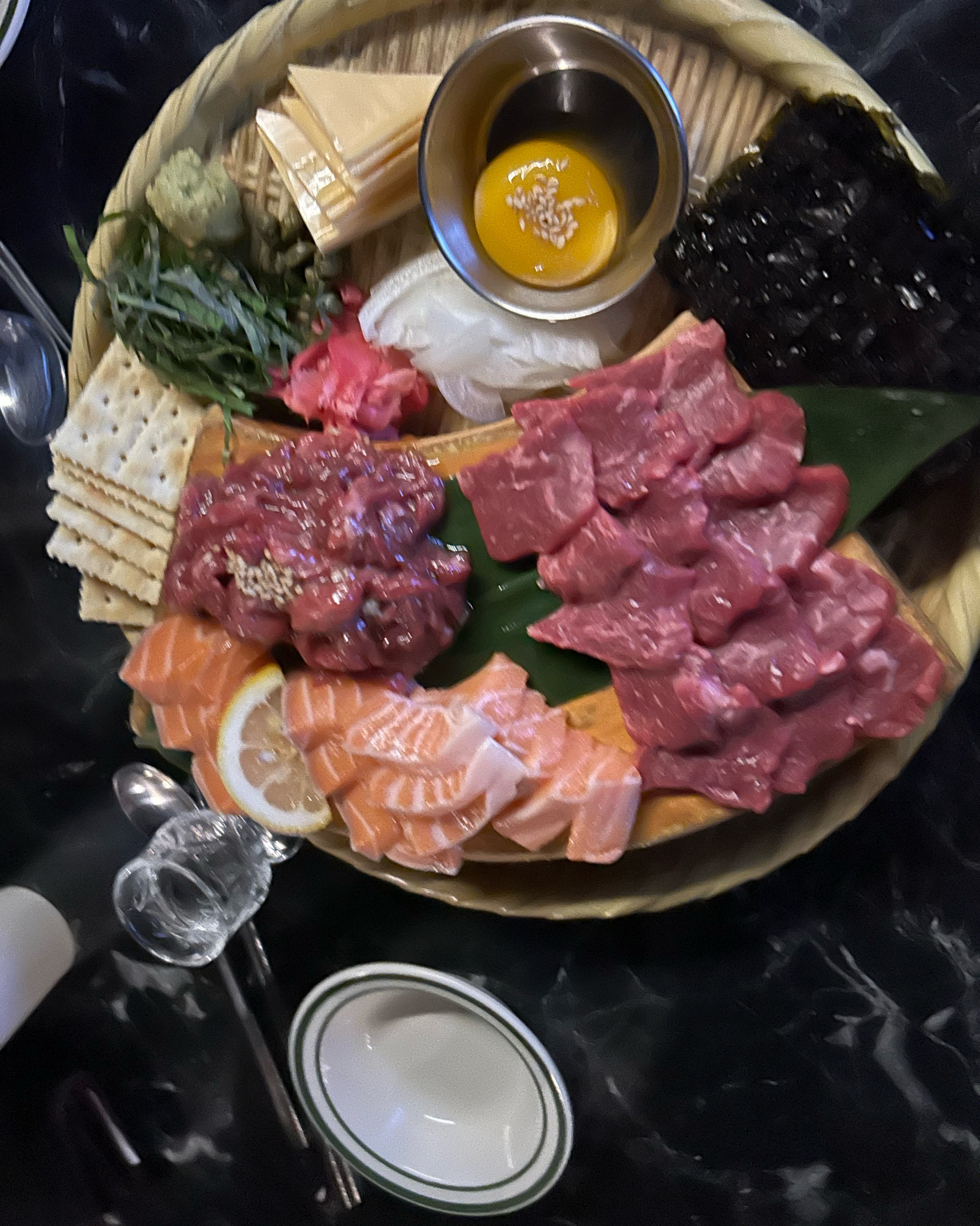 제가 생전 처음으로 아산에 와서 술자리를 했는데 여기는 안주가 멋있고 인테리어가 맛있네요