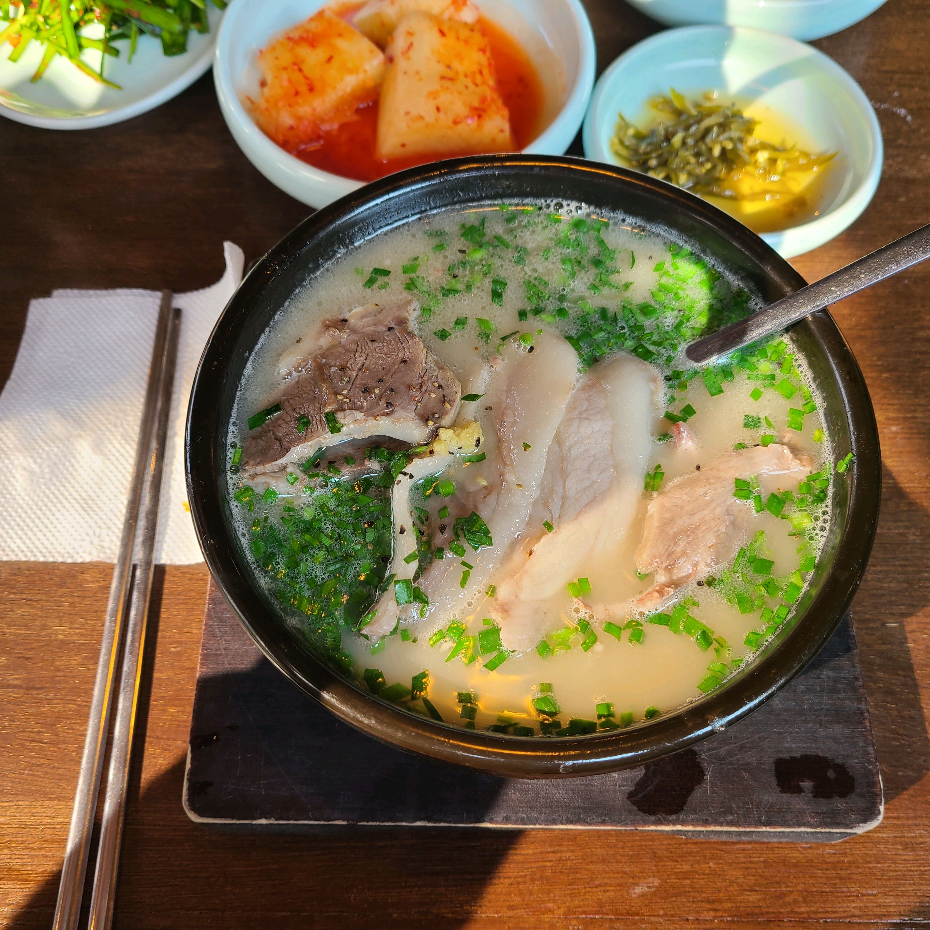 [광화문 맛집 엄용백 돼지국밥] 직접 가본 로컬 리뷰