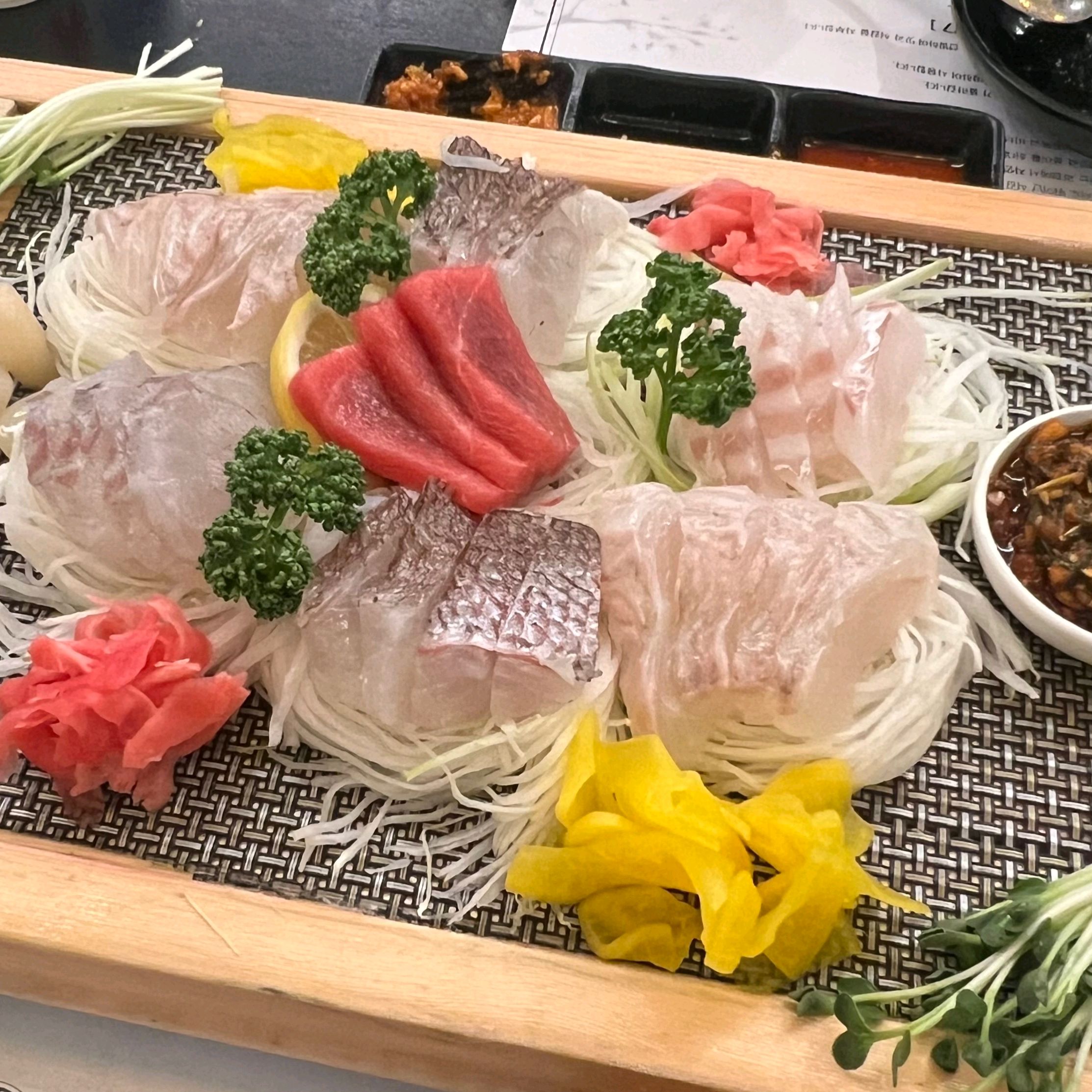해산물 좋아해서 도장깨기로 다녔었는데 가장 맛있었습니다.... 진짜로, 또 너무 잘 챙겨주