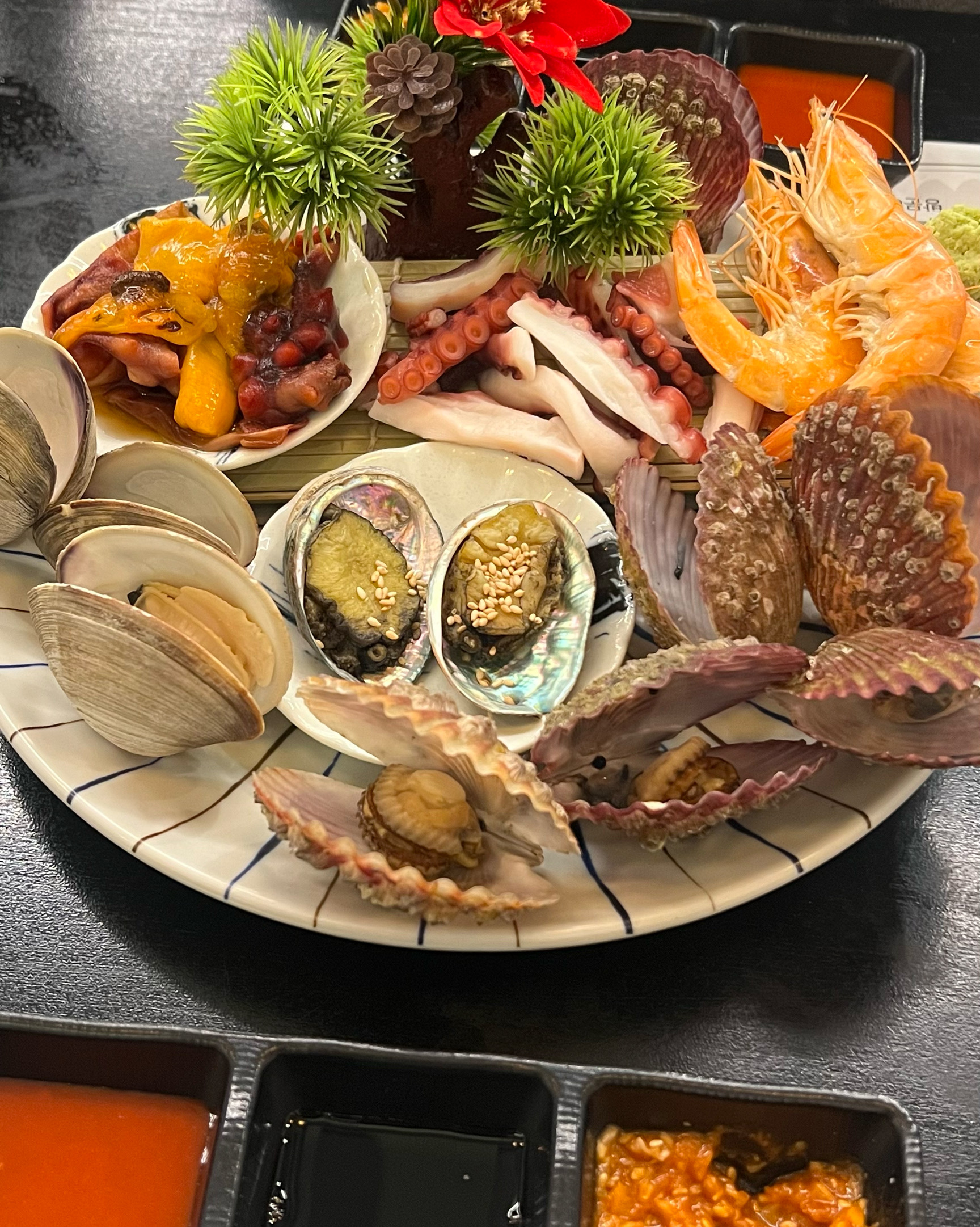 회랑 달래장 조합이 너어무 좋아요!! - 인천 송도 맛집 물고기자리 송도점