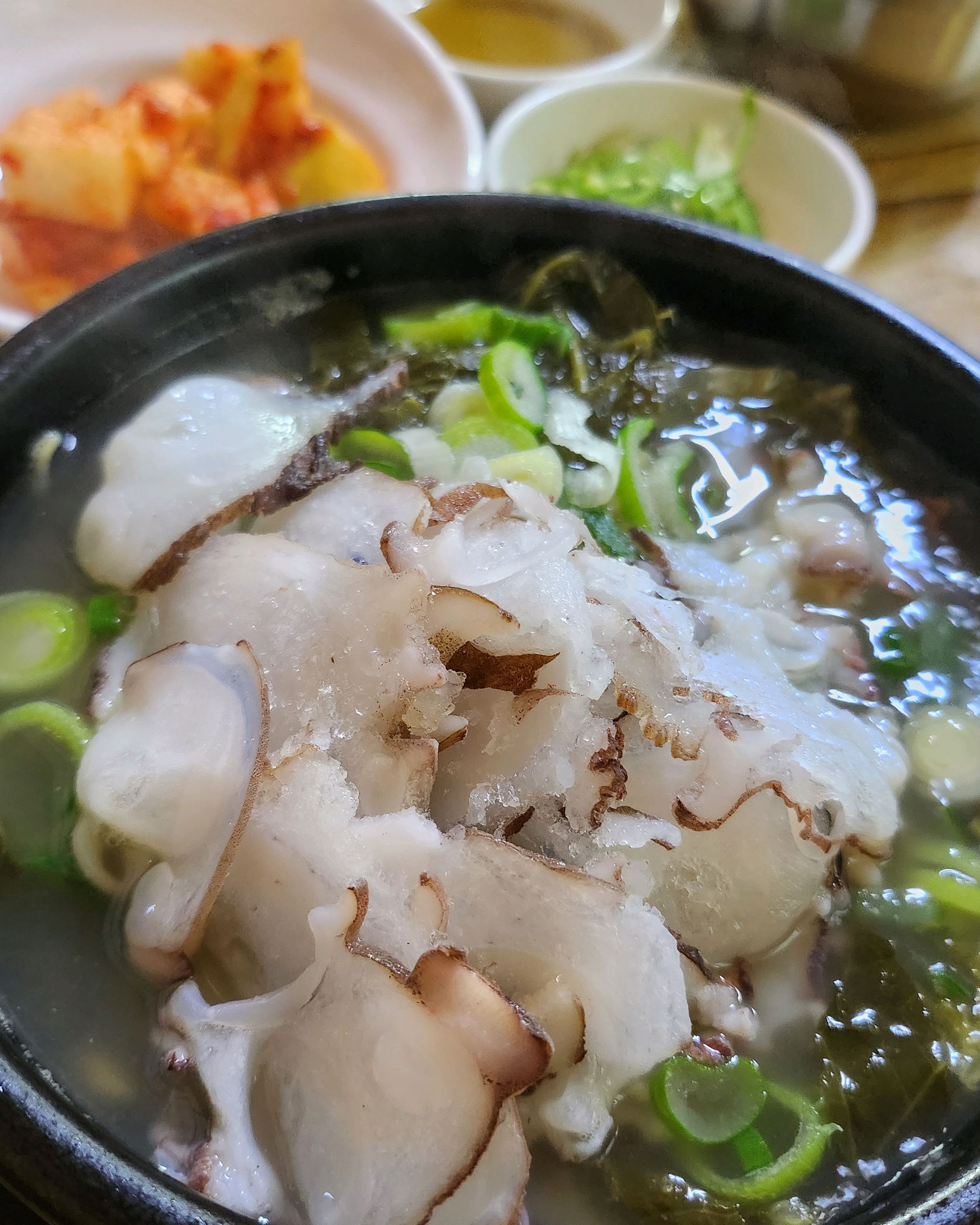 <속초문어국밥>속초중앙시장 맛집 - 아바이마을 맛집 속초문어국밥