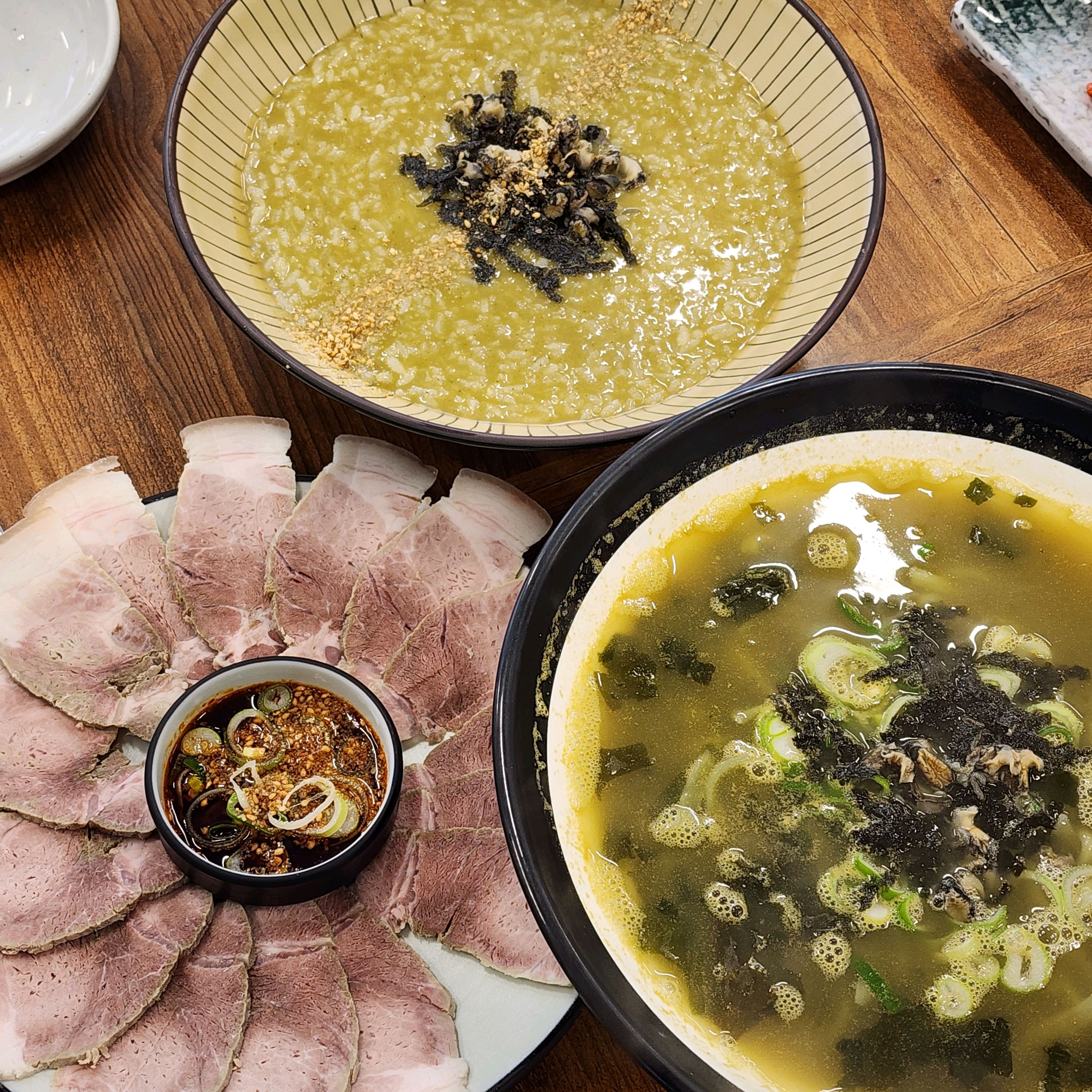 제주공항근처 맛집 웅이네🫶❤️ - 제주 맛집 웅이네 보말칼국수 제주본점