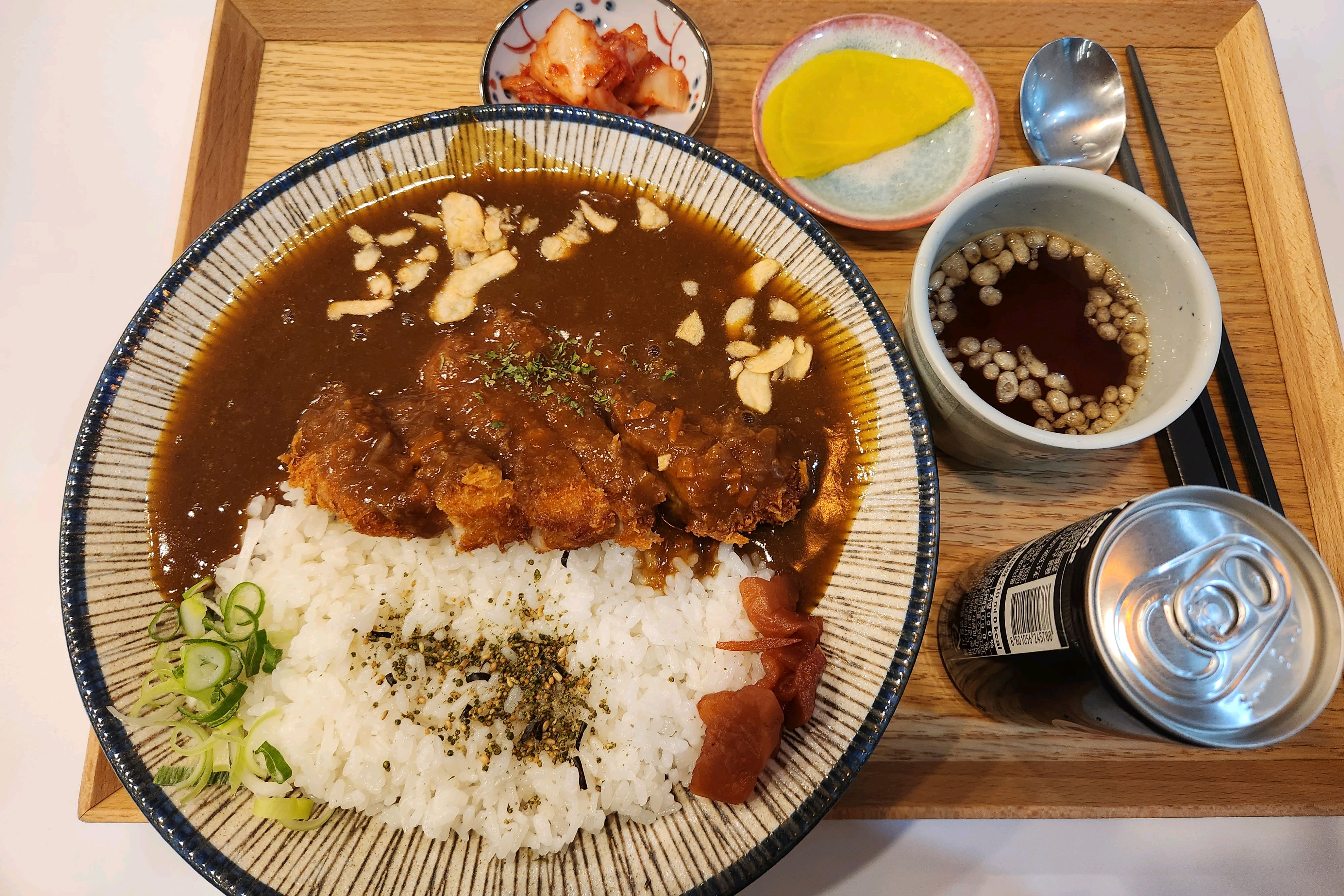 이 근방에 볼일있을때마다 여기와서 먹어요!! 한 4~5번은 더 먹었는데, 음식이 맛있는건