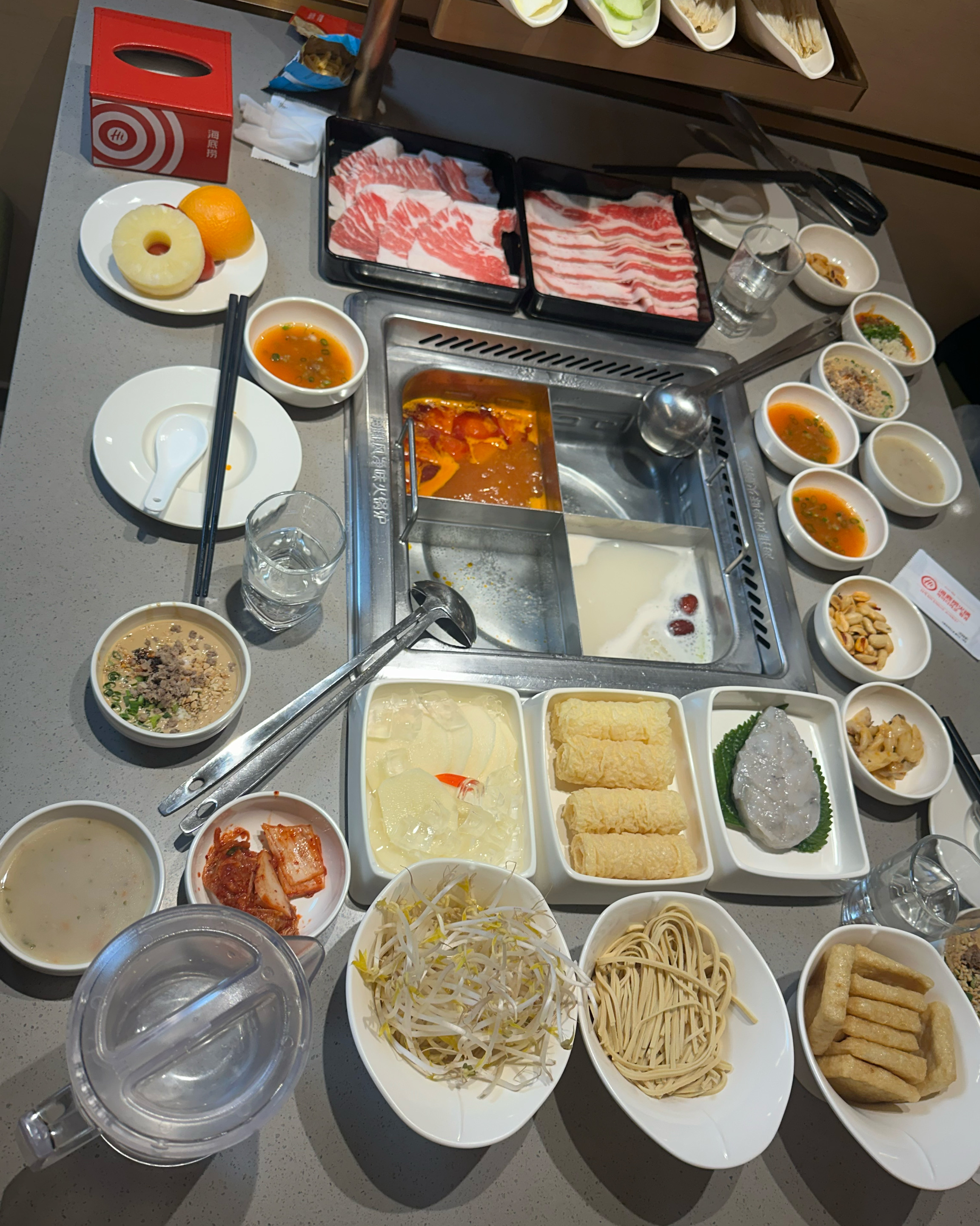 친구들과 처음으로 방문했는데 상당히 위생적이고 친절하고 맛있네요!! 가격이 상당히 쎄긴 하