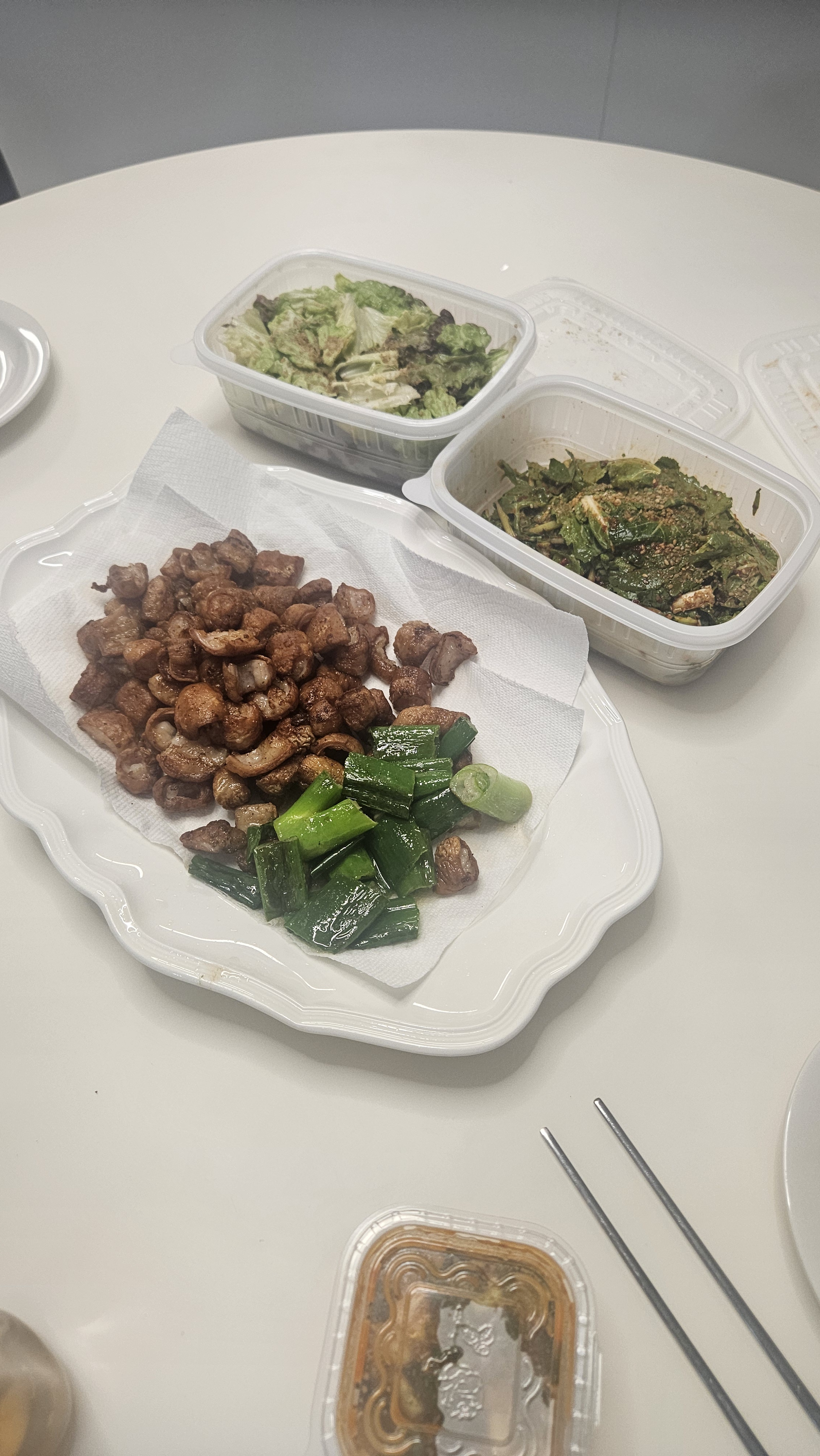 포장해서 먹엇는데 매장에서 먹는맛이랑 똑같네요. - 대구 맛집 찬앤찬막창