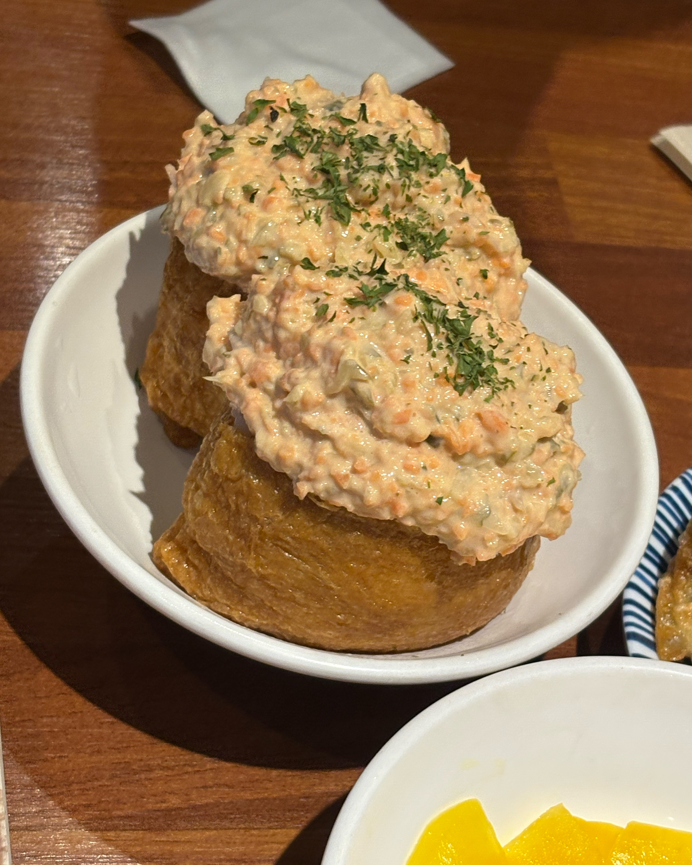 가족 식사하기 좋은 곳이에요 다른 메뉴도 시켜봤는데 너무 맛있어요~! - 울산 신정동 맛집 삼동소바 울산남구점
