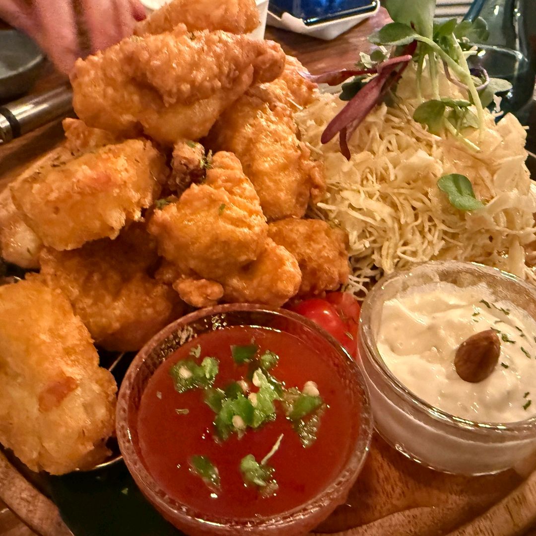 지인 추천으로 오게된 오뎅바에요. - 권선동 맛집 황금뎅