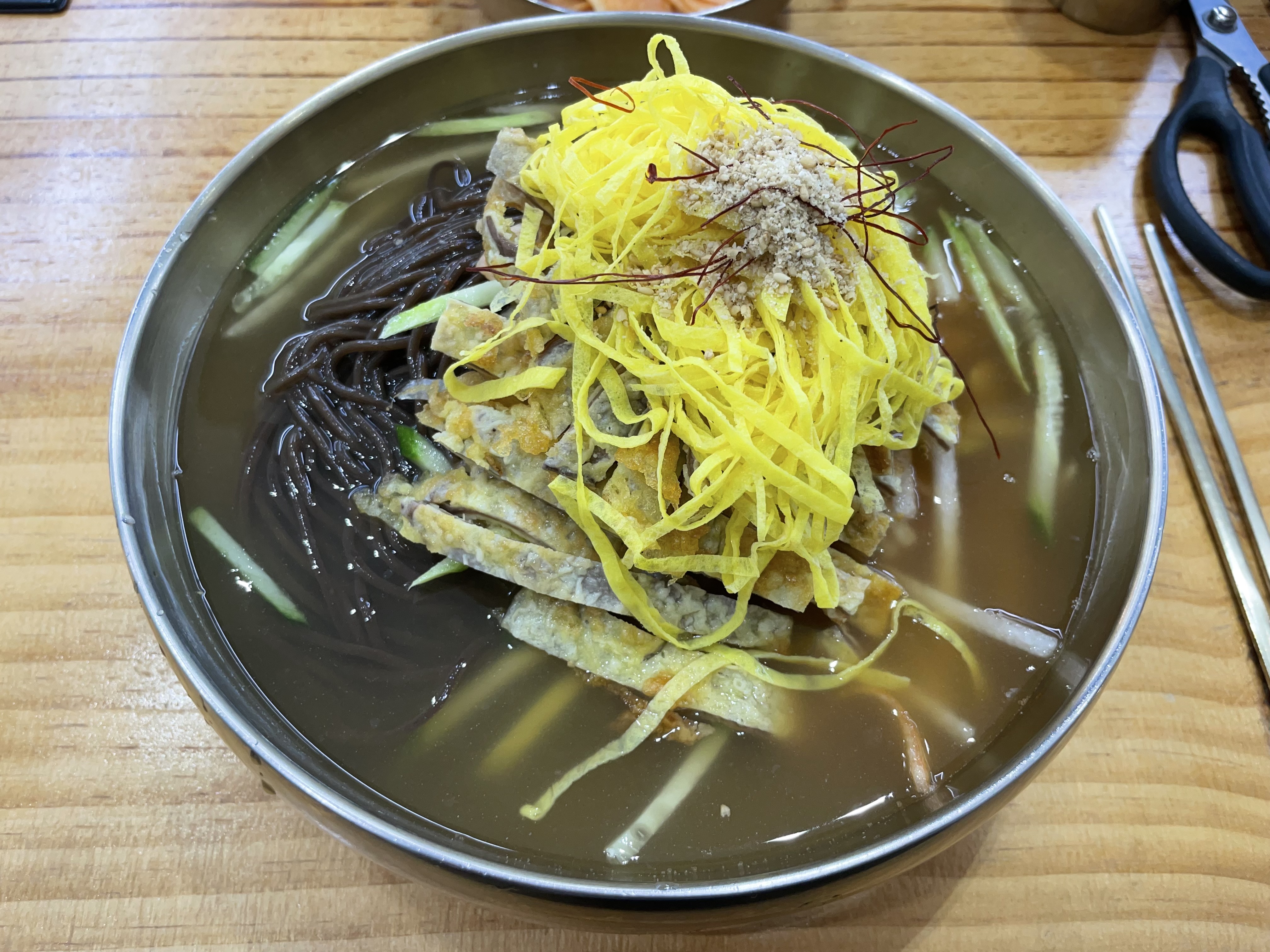 대전 괴정동 한민시장 인근에 위치한 냉면 전문점입니다. 대전도 광역도시인만큼 더운 시기에
