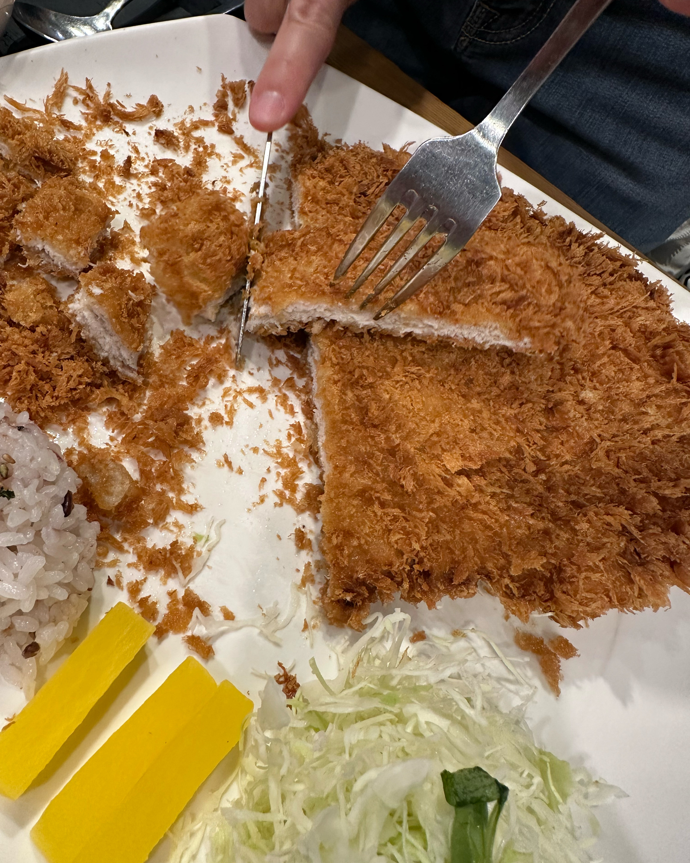 아이와 먹기 좋은 곳이예요! - 동탄 호수공원 맛집 홍익돈까스 2동탄호수공원점