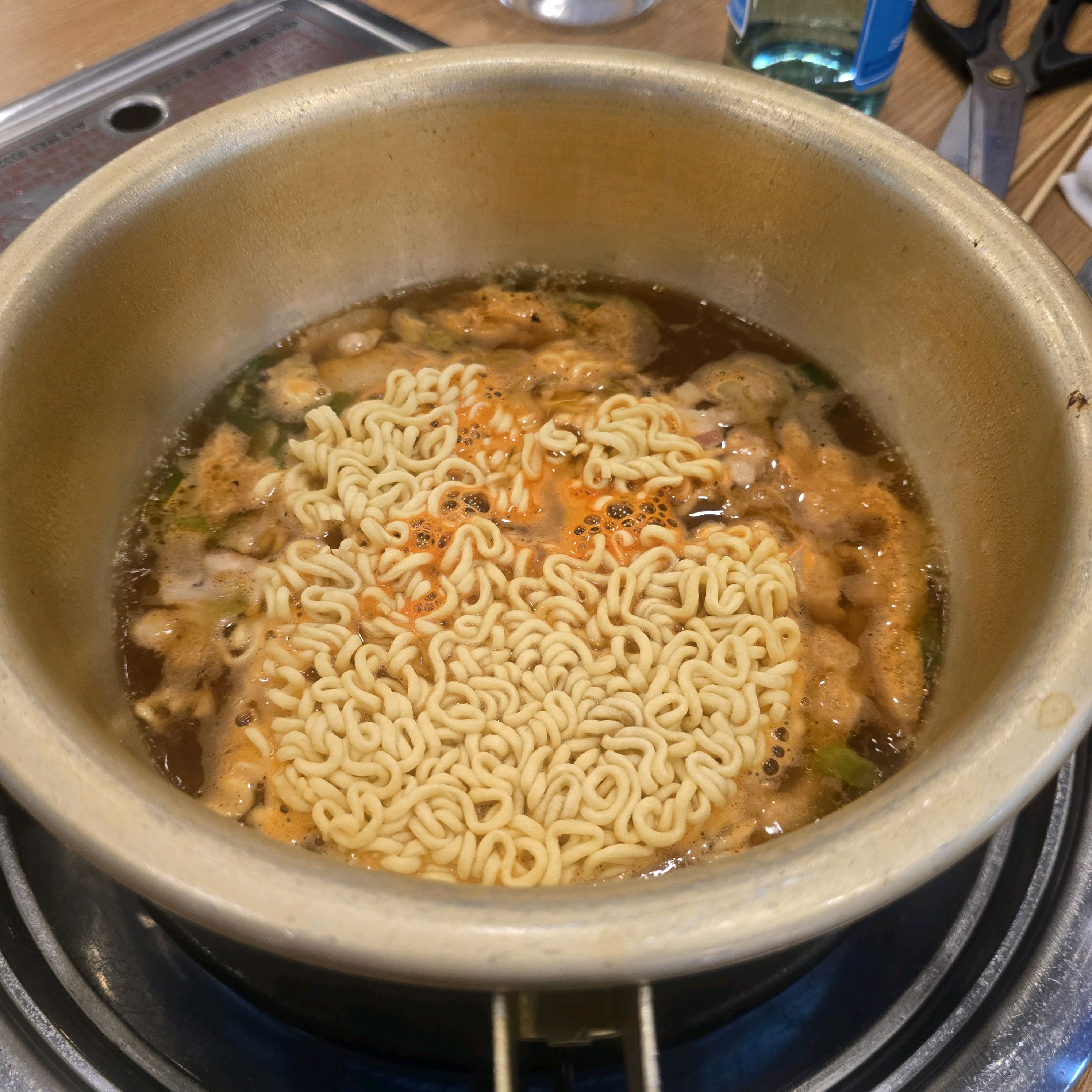 라면, 공기밥, 오뎅 등등 무제한이에요~ - 권선동 맛집 소풍