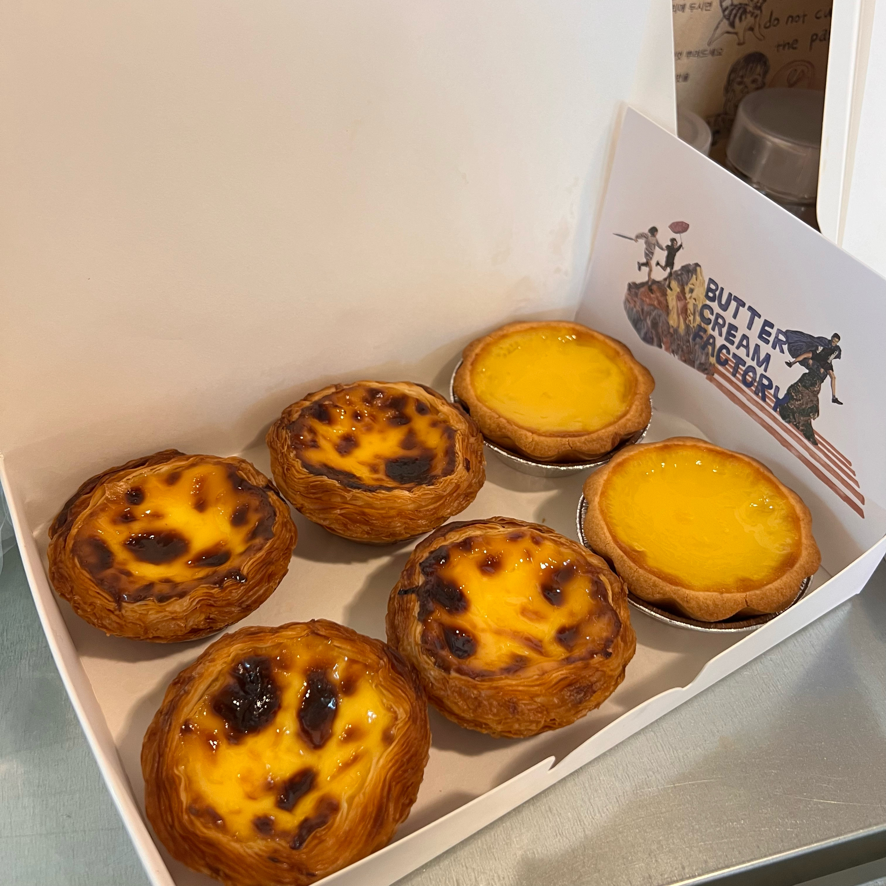 진심 에그타르트 맛집!!! 타르트가 3가지 맛이라서 - 망원동 맛집 버터크림팩토리 bucfac