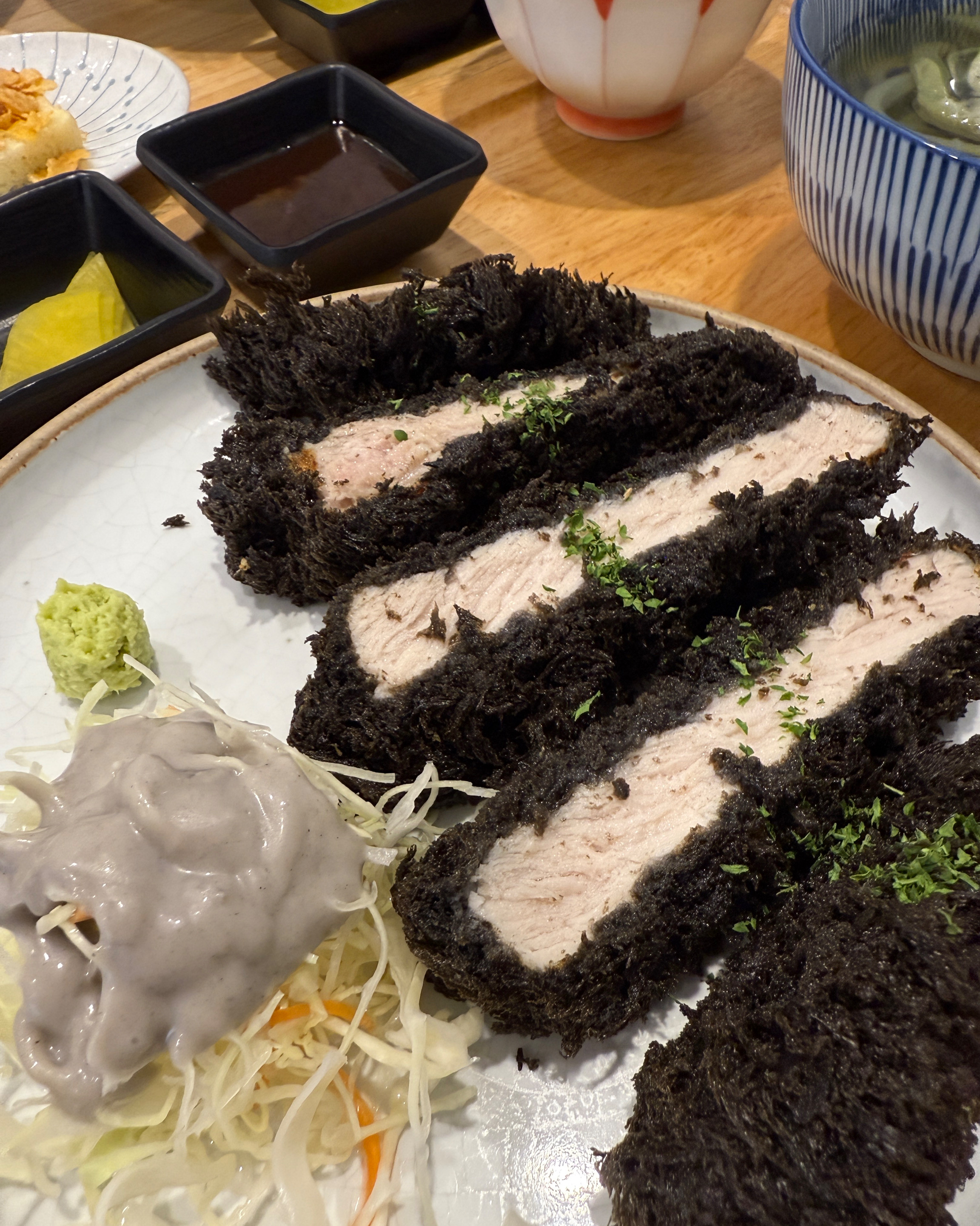음식도 진짜 맛있고 가게도 깨끗해서 좋았어요~ - 제주 맛집 한라미담우동