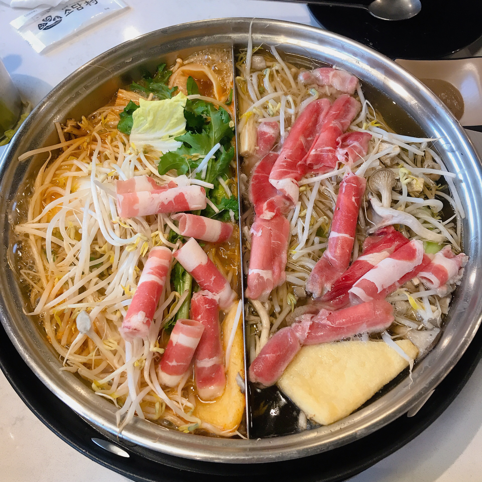 오랜만에 와봤더니 매장이 리뉴얼 됐더라구요~?? - 구리 맛집 소담촌 구리수택점