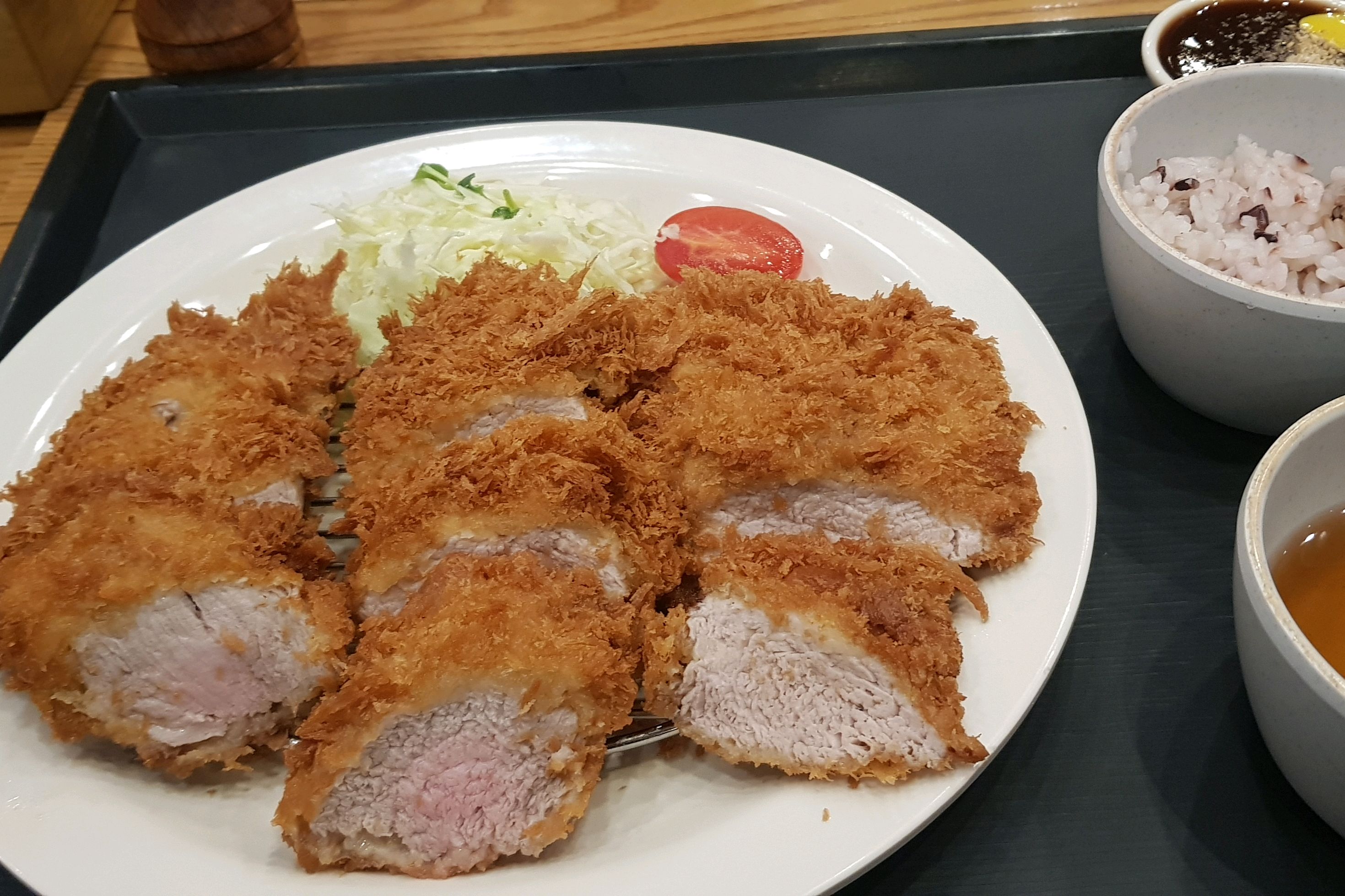 안심까스가 먹고 싶어서 다양한 메뉴가 많은 홍익돈까스를 방문했어요 - 전주 평화동 맛집 홍익돈까스 전주평화점