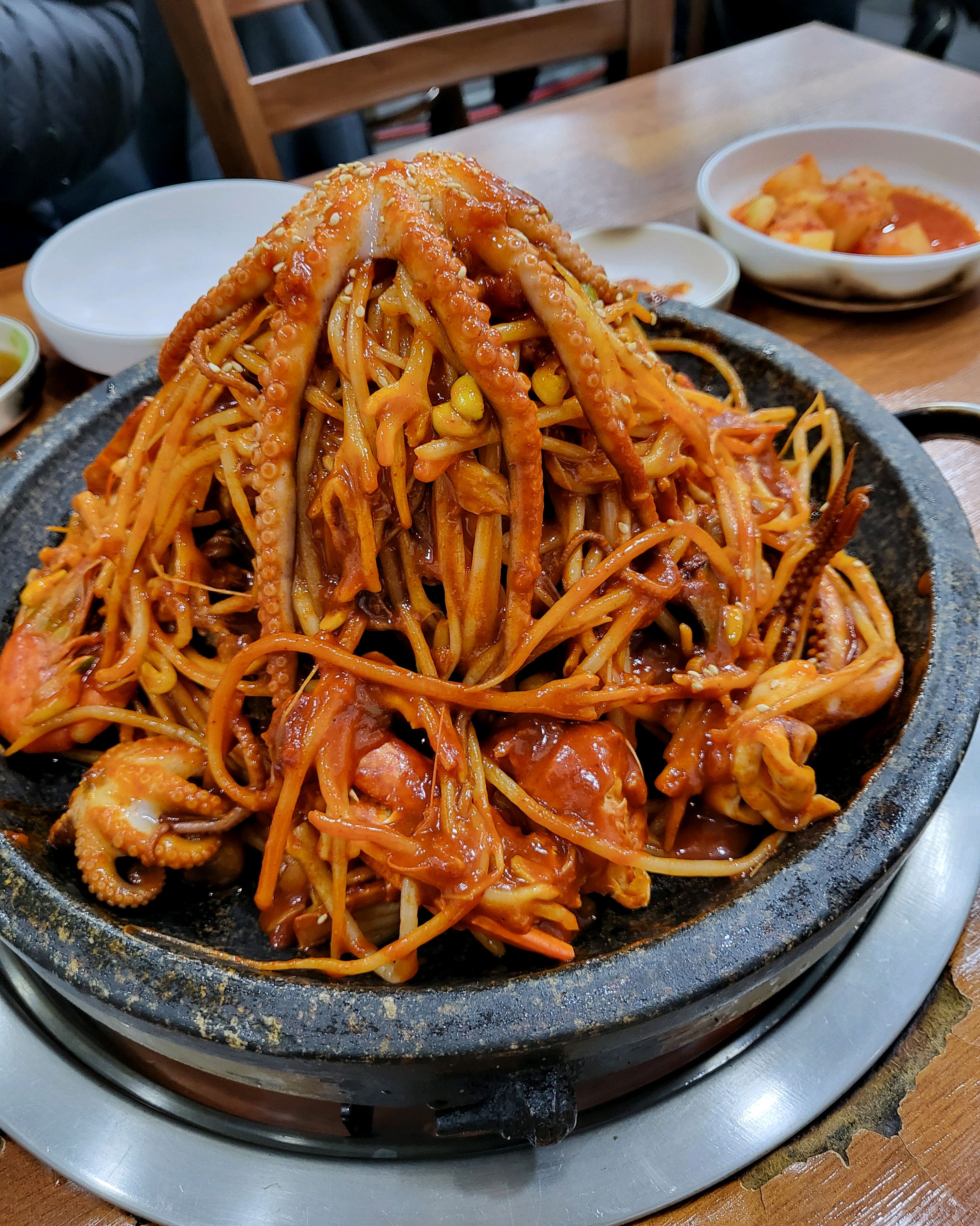 [천안 맛집 돌솟해물뼈찜 천안점] 직접 가본 로컬 리뷰