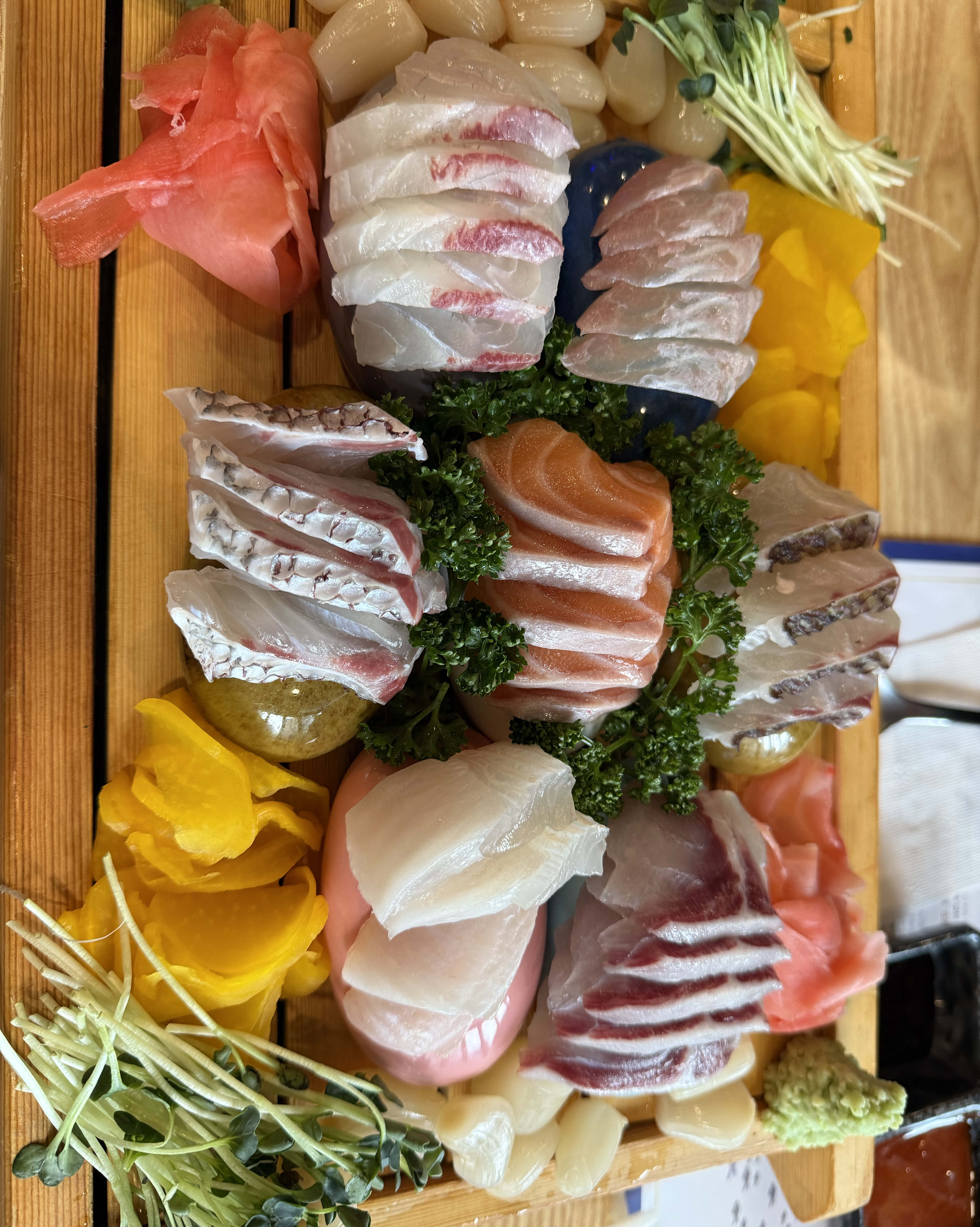 여러번 이용했지만 올 때마다 회 퀄리티가 넘 좋네요. 숙성회가 넘 맛나서 회 먹고 싶을 때