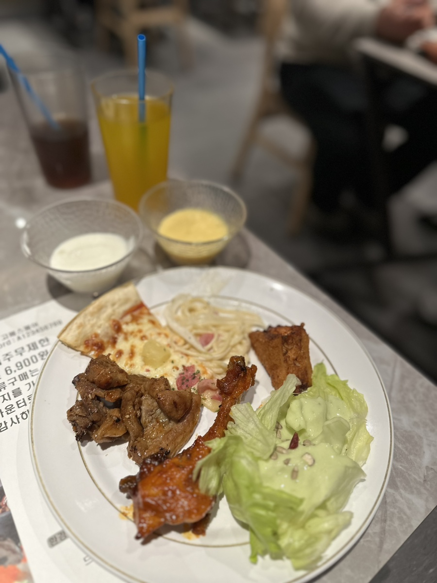 고메스퀘어 항상 사람 많은 이유 알겠네요! - 목포 맛집 고메스퀘어 목포점