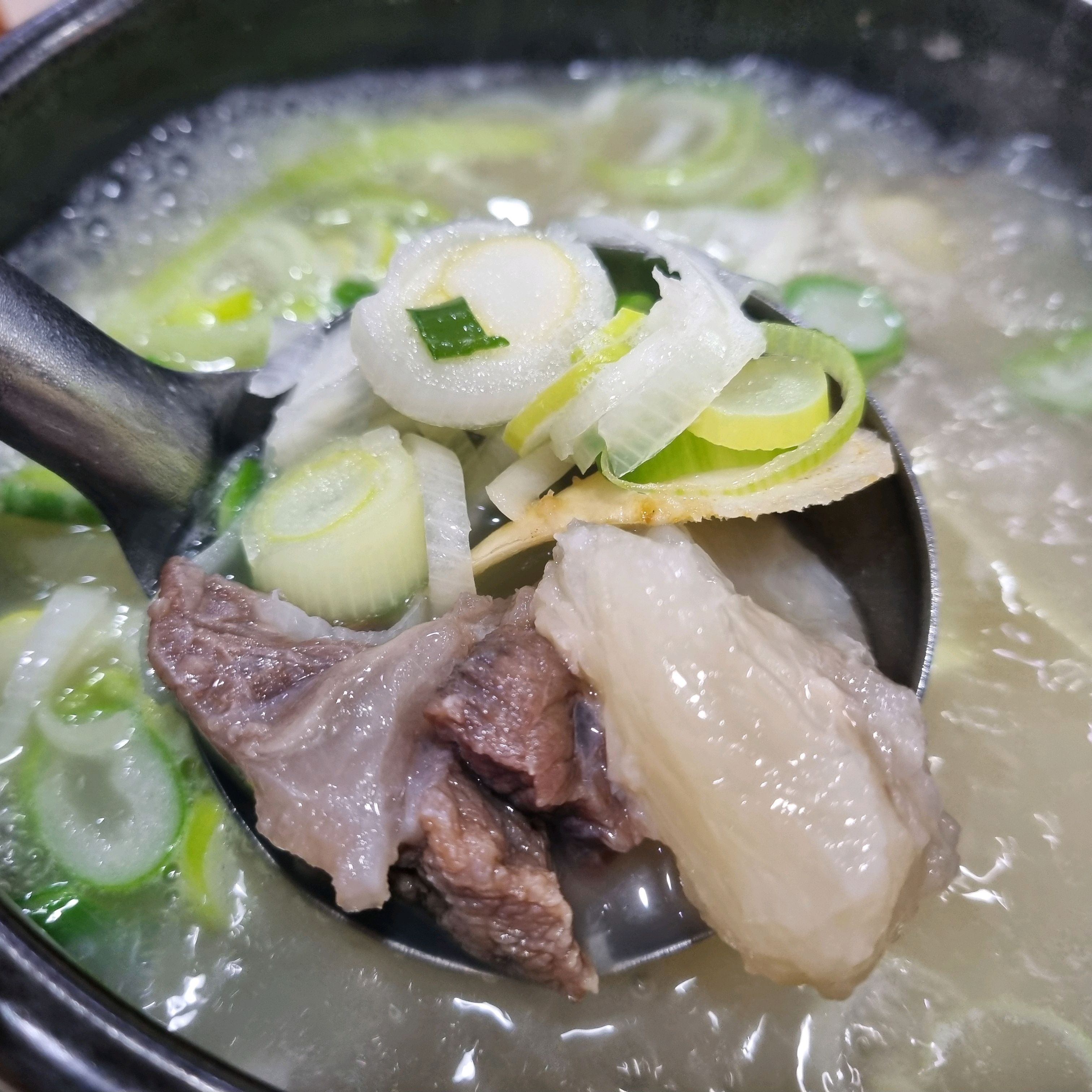 한우도가니탕, 쭈꾸미비빔밥 둘다 맛있어요 - 권선동 맛집 아리랑도가니탕